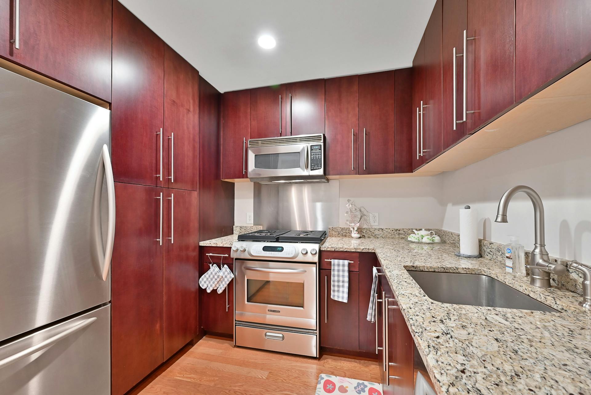 312 Hudson Park 