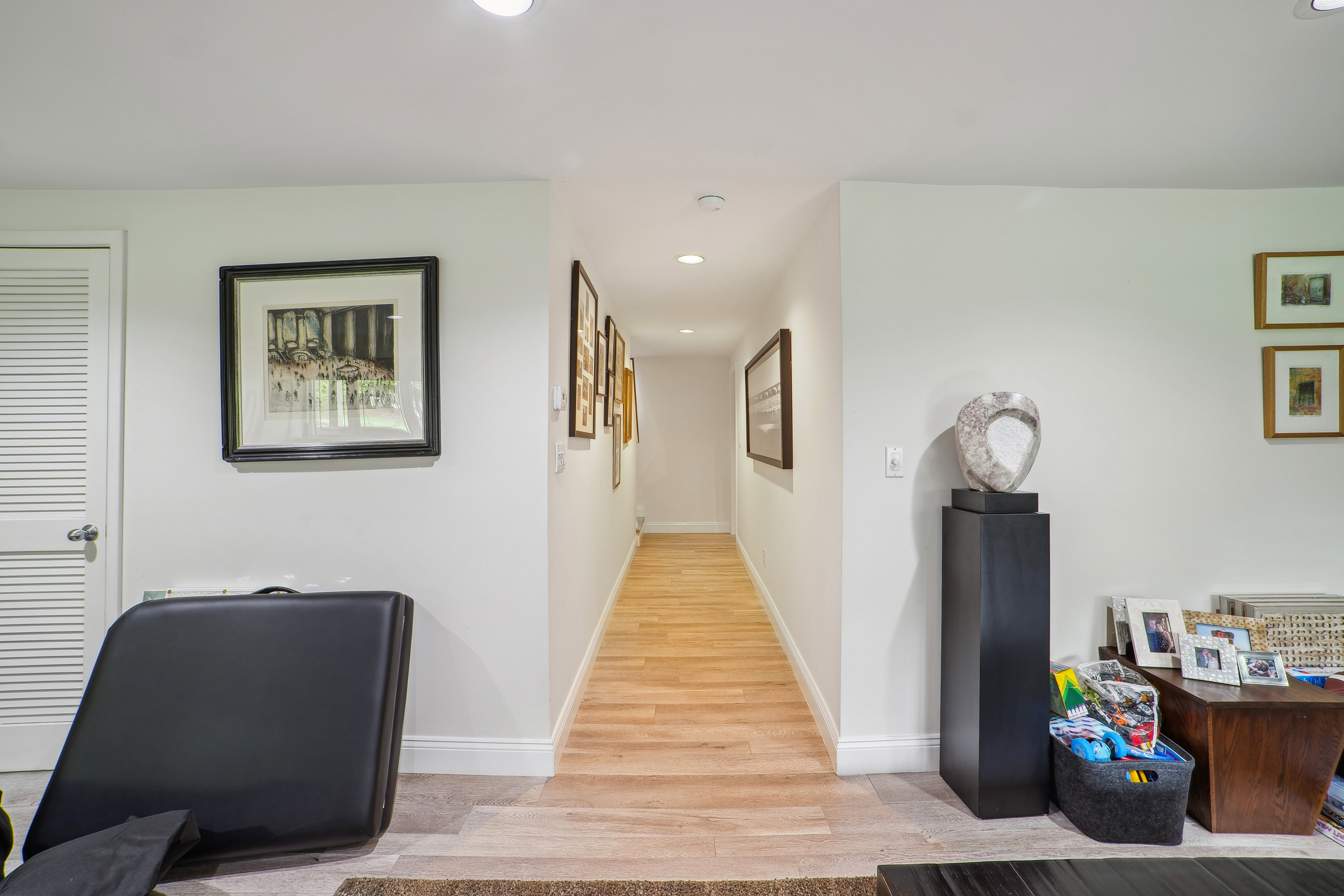 830 Hemlock Court 