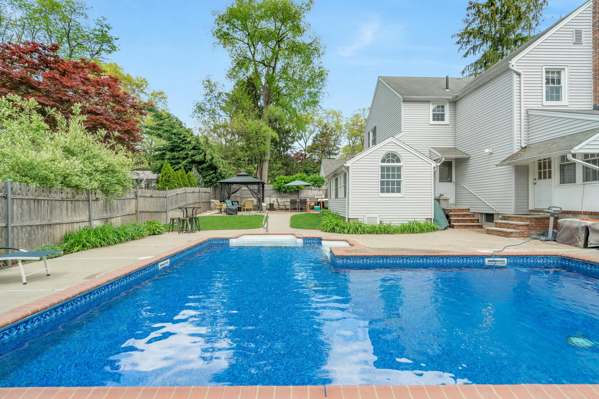 14 Taillon Terrace