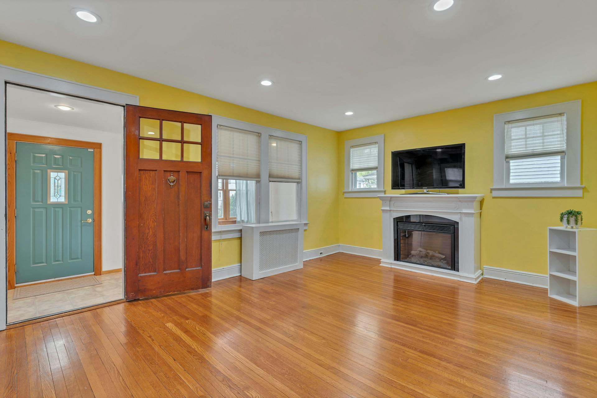 95 Davis Avenue 
