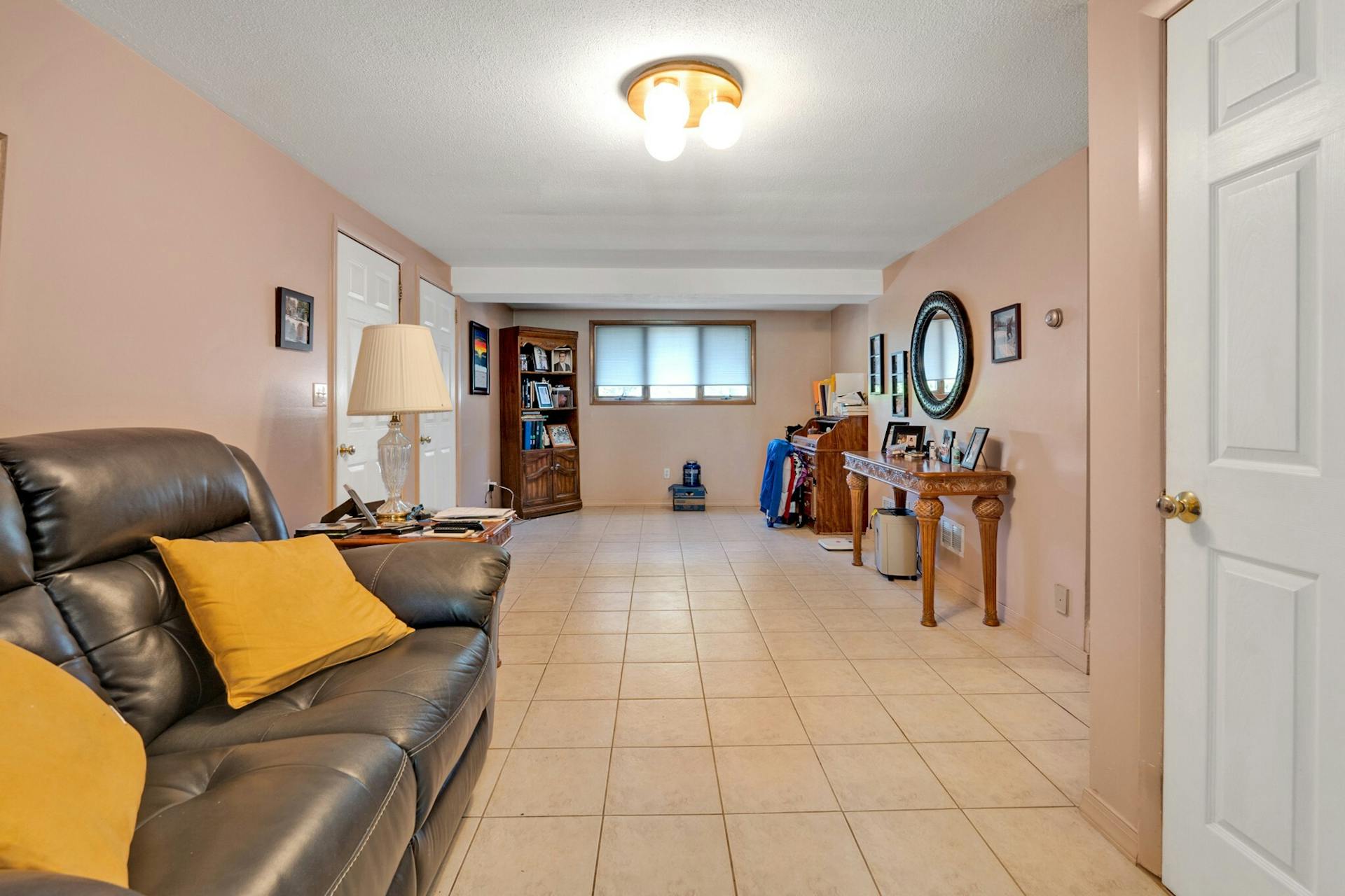 128 Weinmanns Boulevard