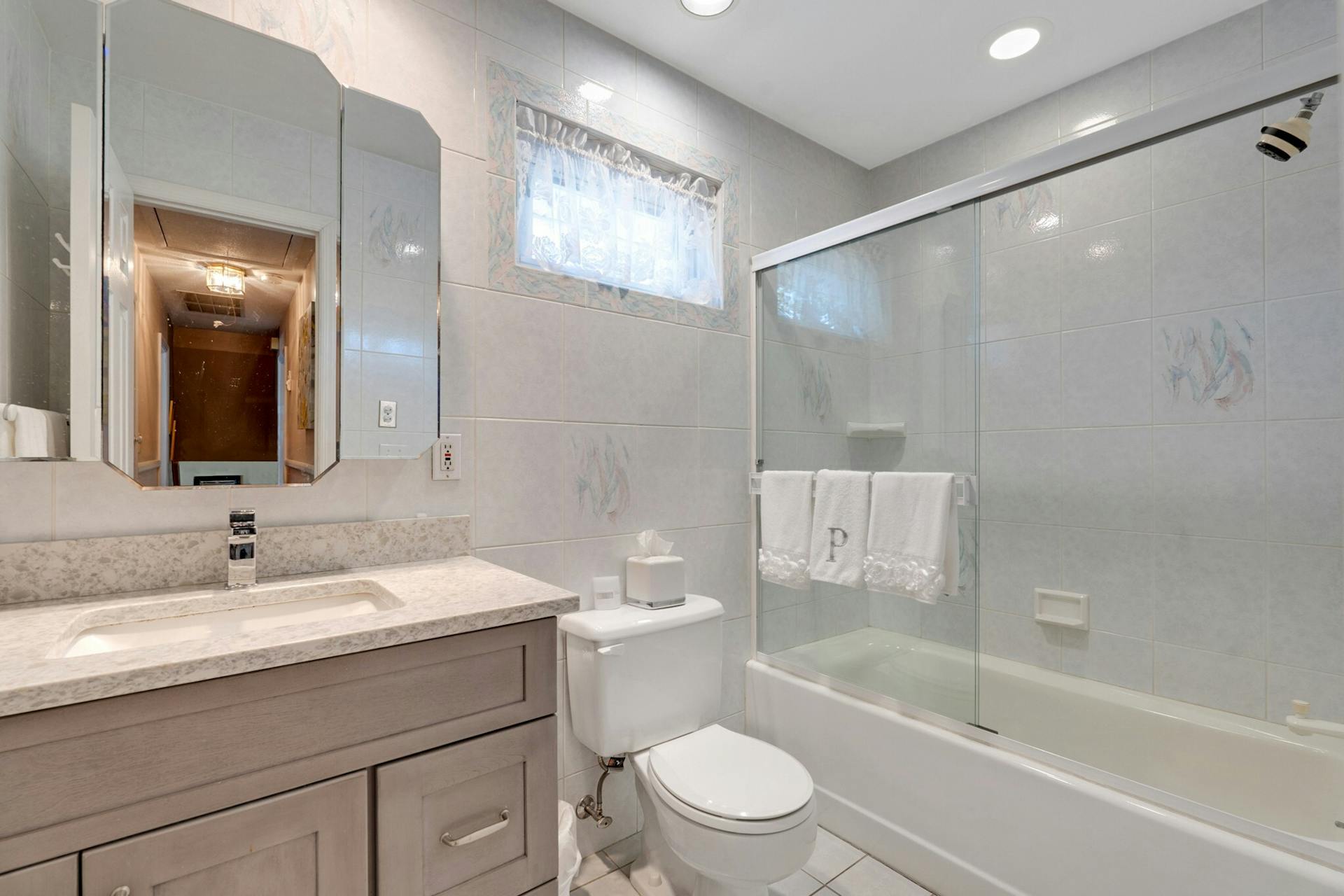128 Weinmanns Boulevard