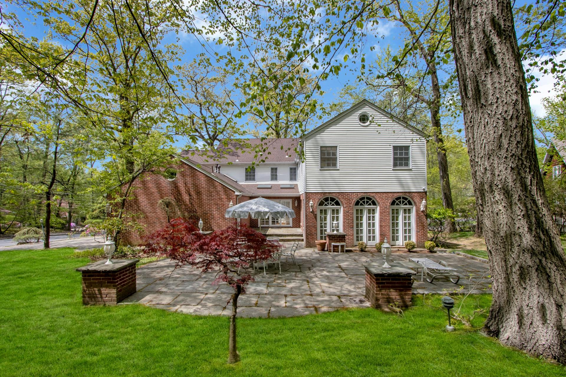 195 Elm Road