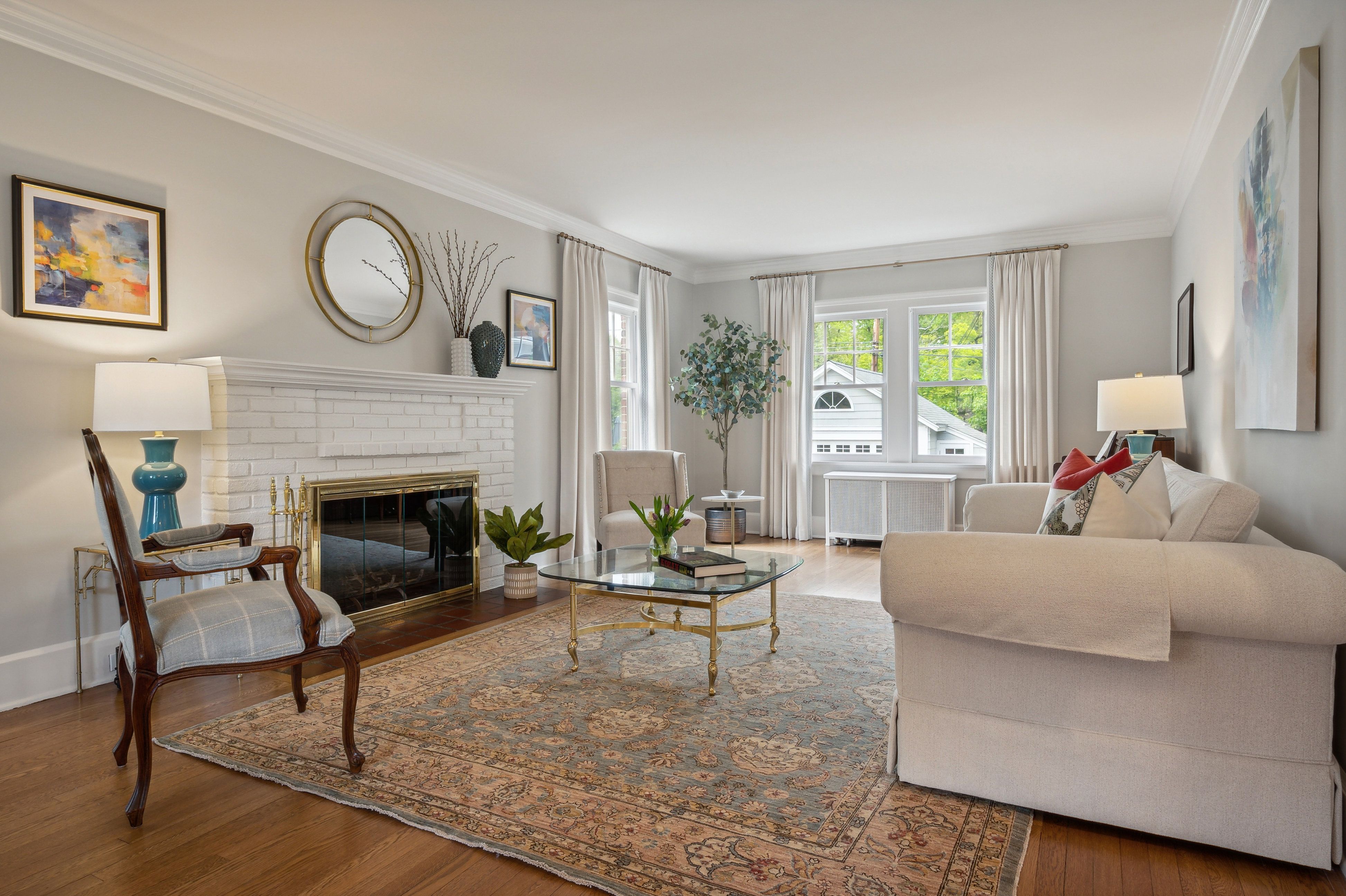 123 Inwood Avenue 