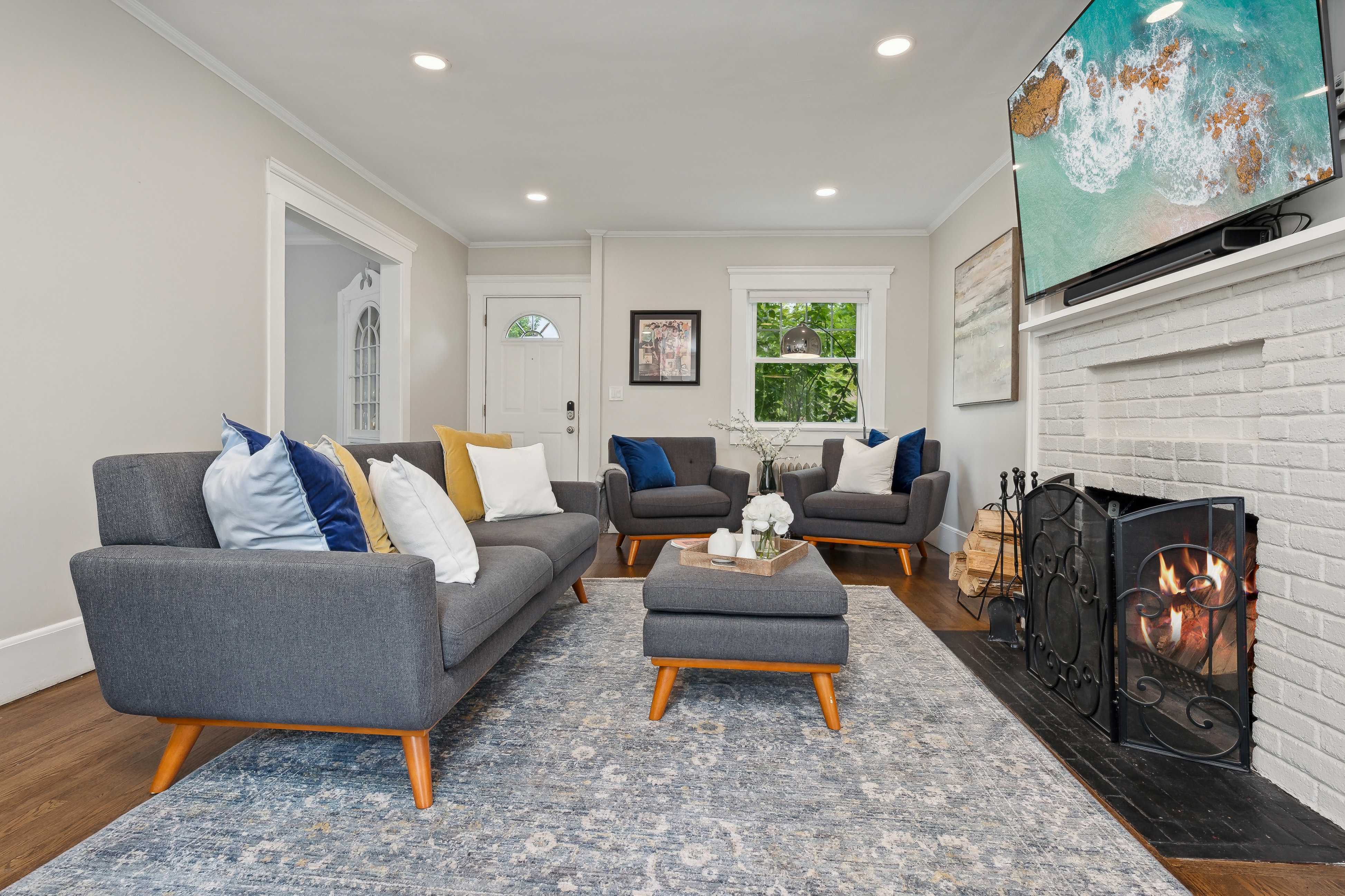166 Sherman Avenue 