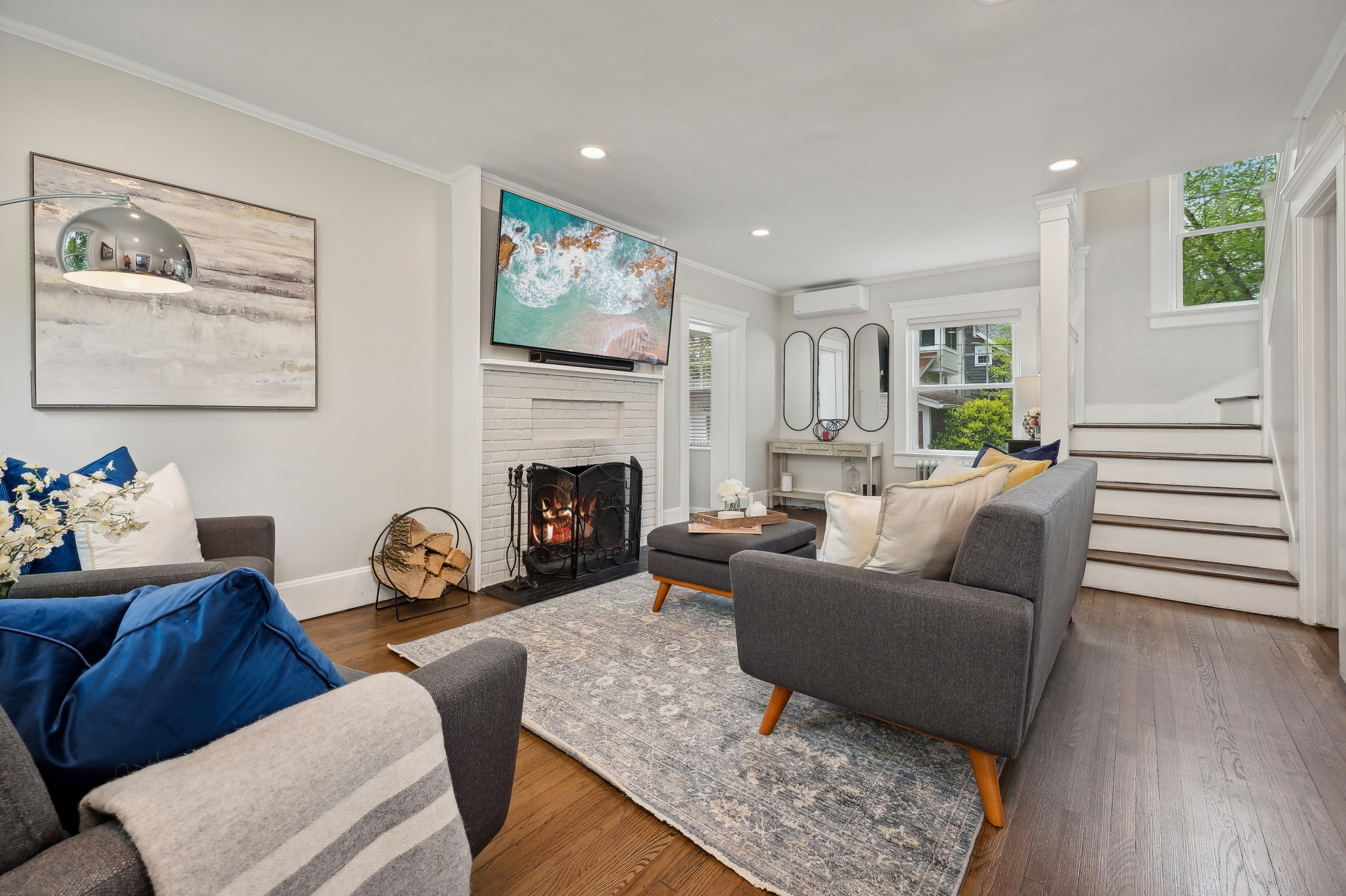 166 Sherman Avenue 