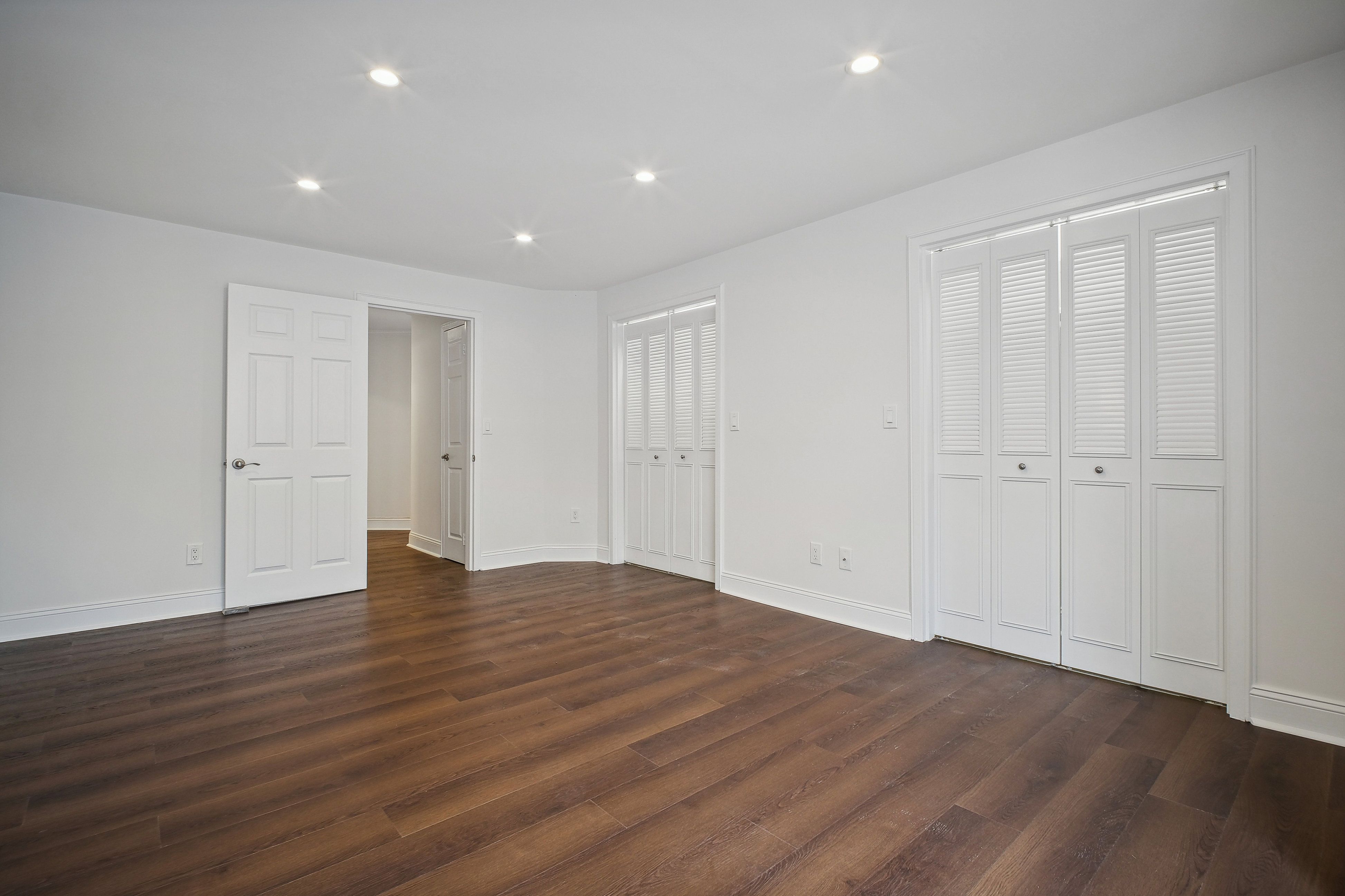 320 Anderson Avenue 1C 