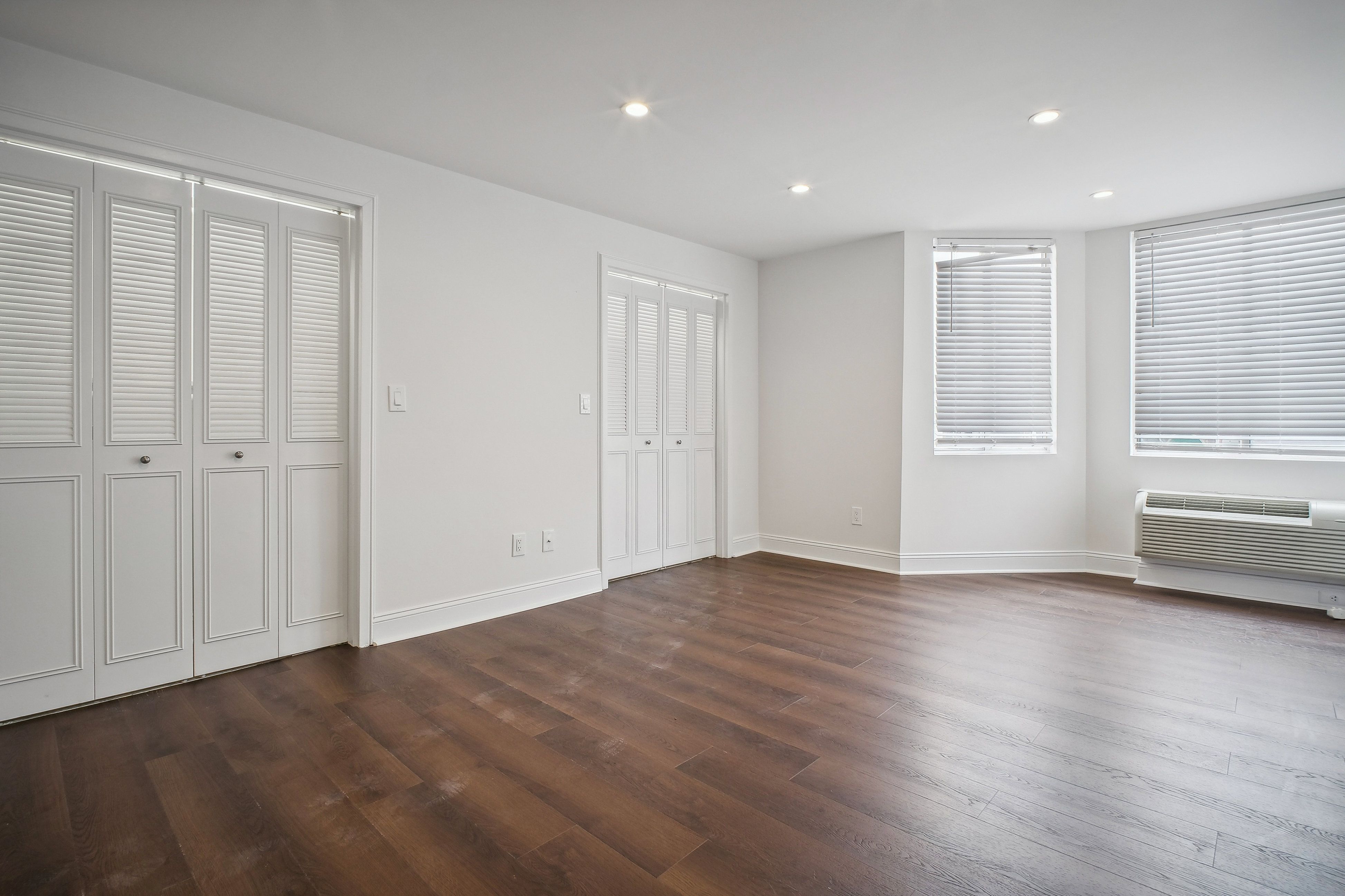 320 Anderson Avenue 1C 