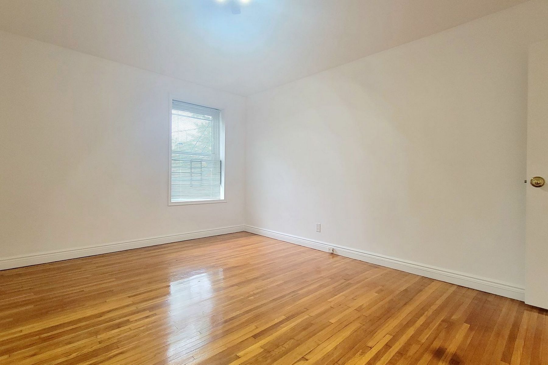 2350 Linwood Avenue Unit# 2F