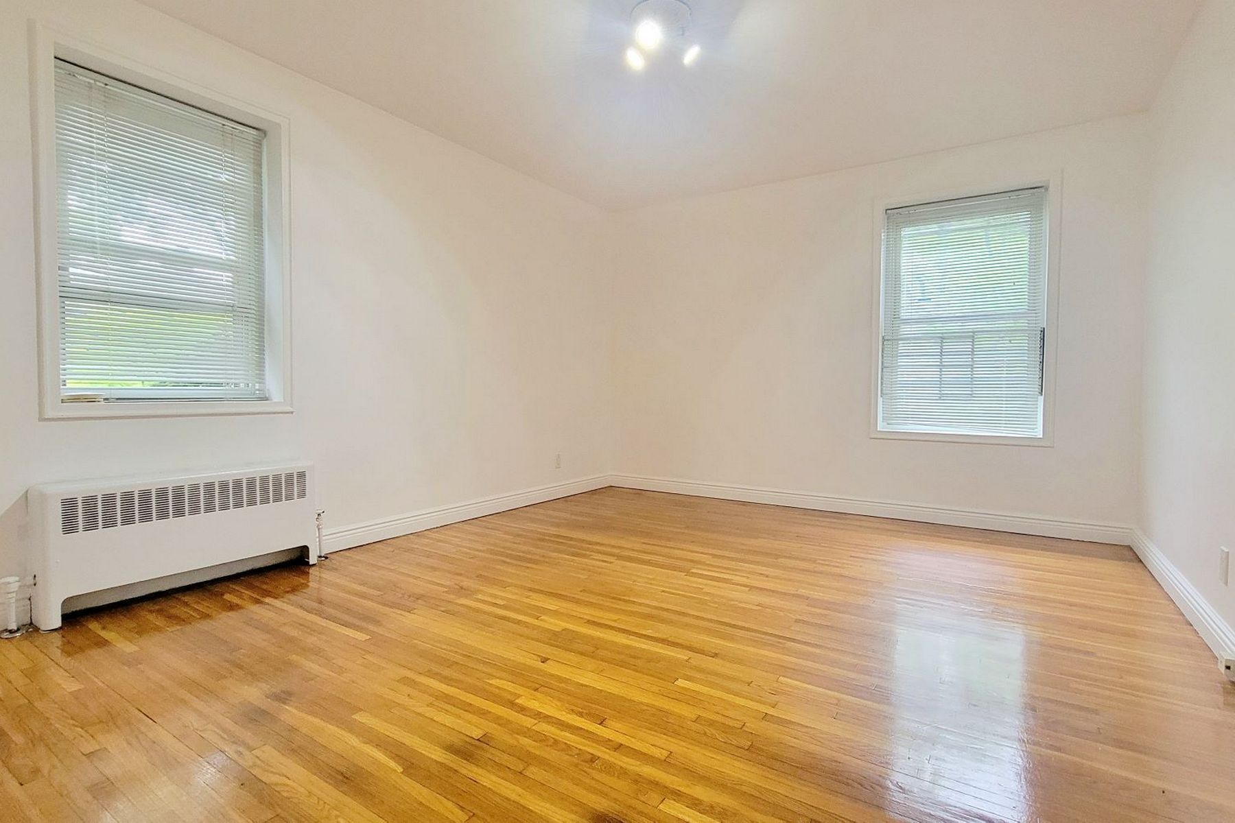2350 Linwood Avenue Unit# 2F
