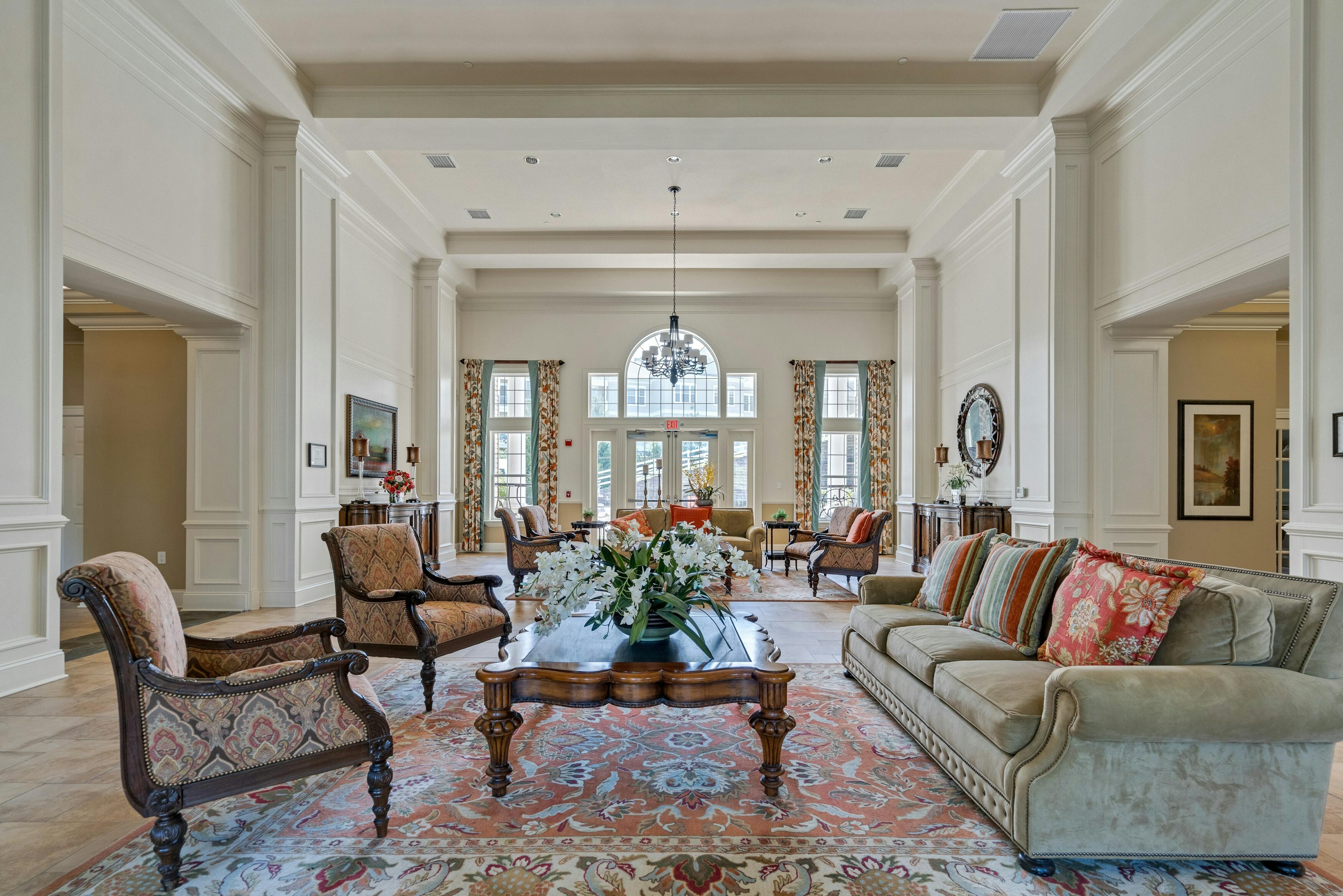 5207 Veterans Drive 