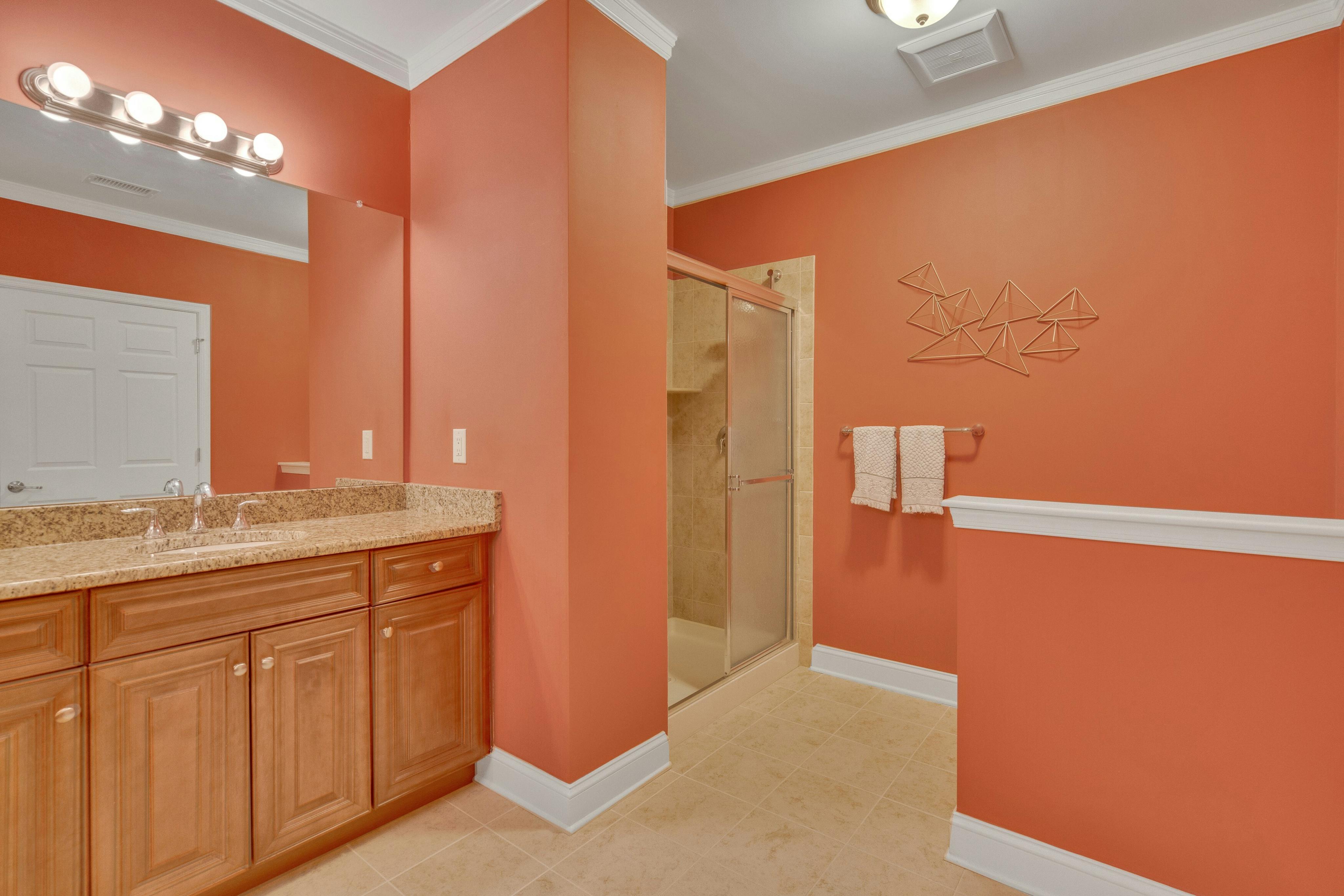 5207 Veterans Drive 