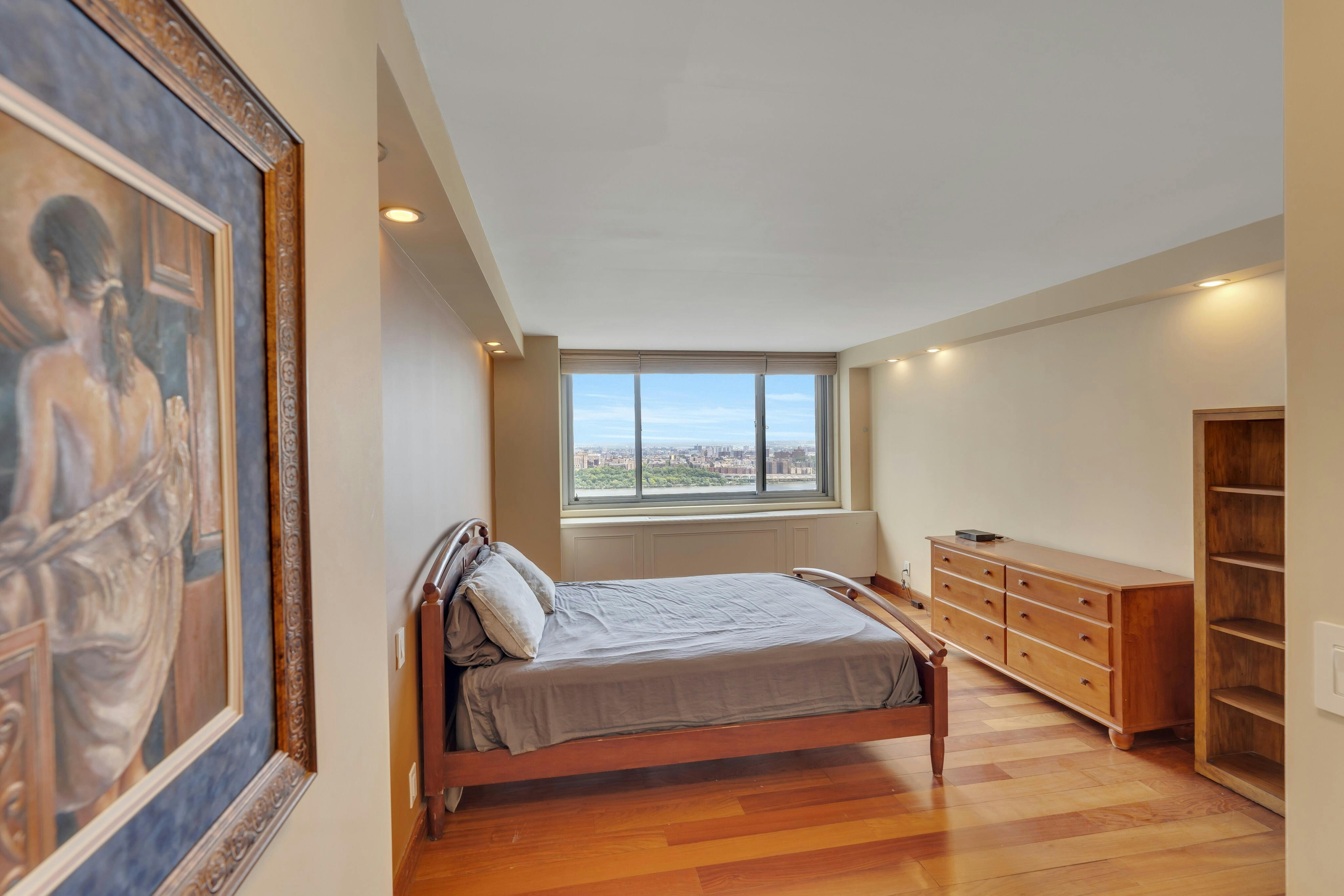 1600 Parker Avenue Unit# 24C