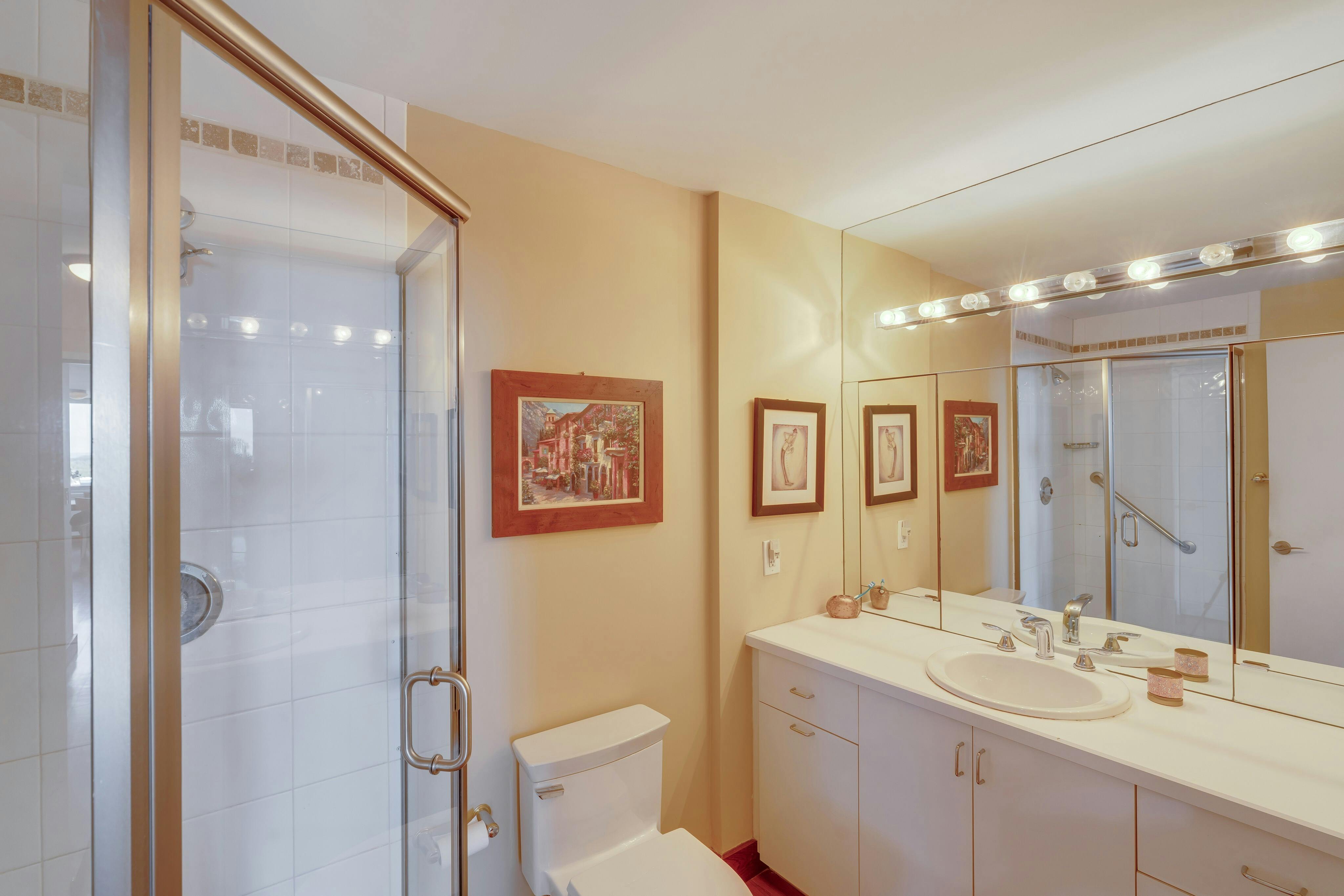 1600 Parker Avenue Unit# 24C