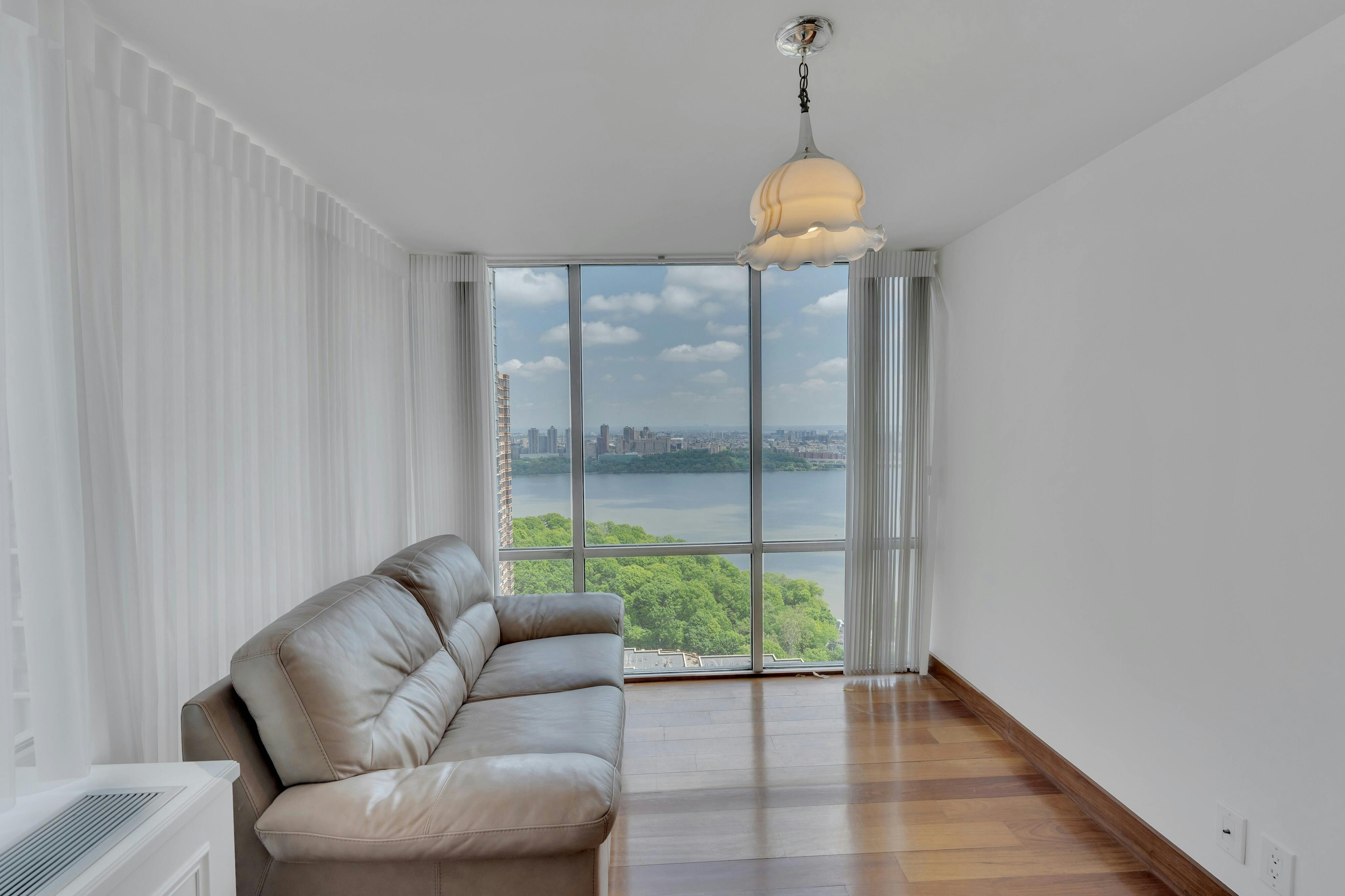 1600 Parker Avenue Unit# 24C