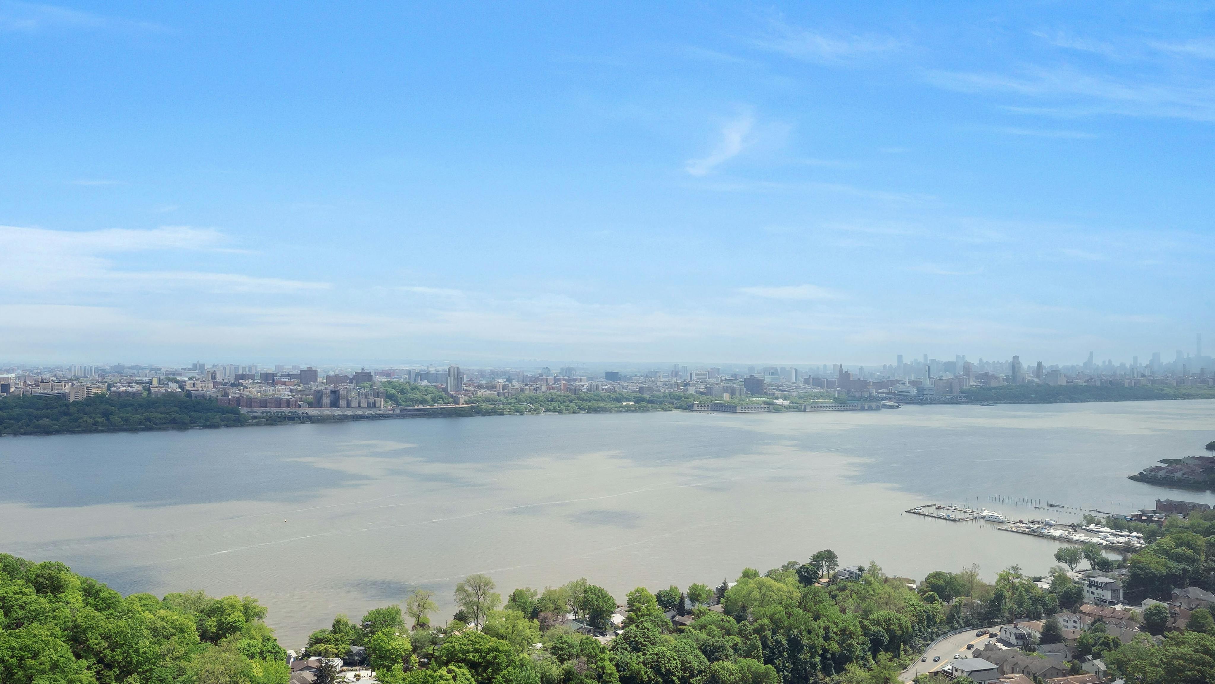 1600 Parker Avenue Unit# 24C