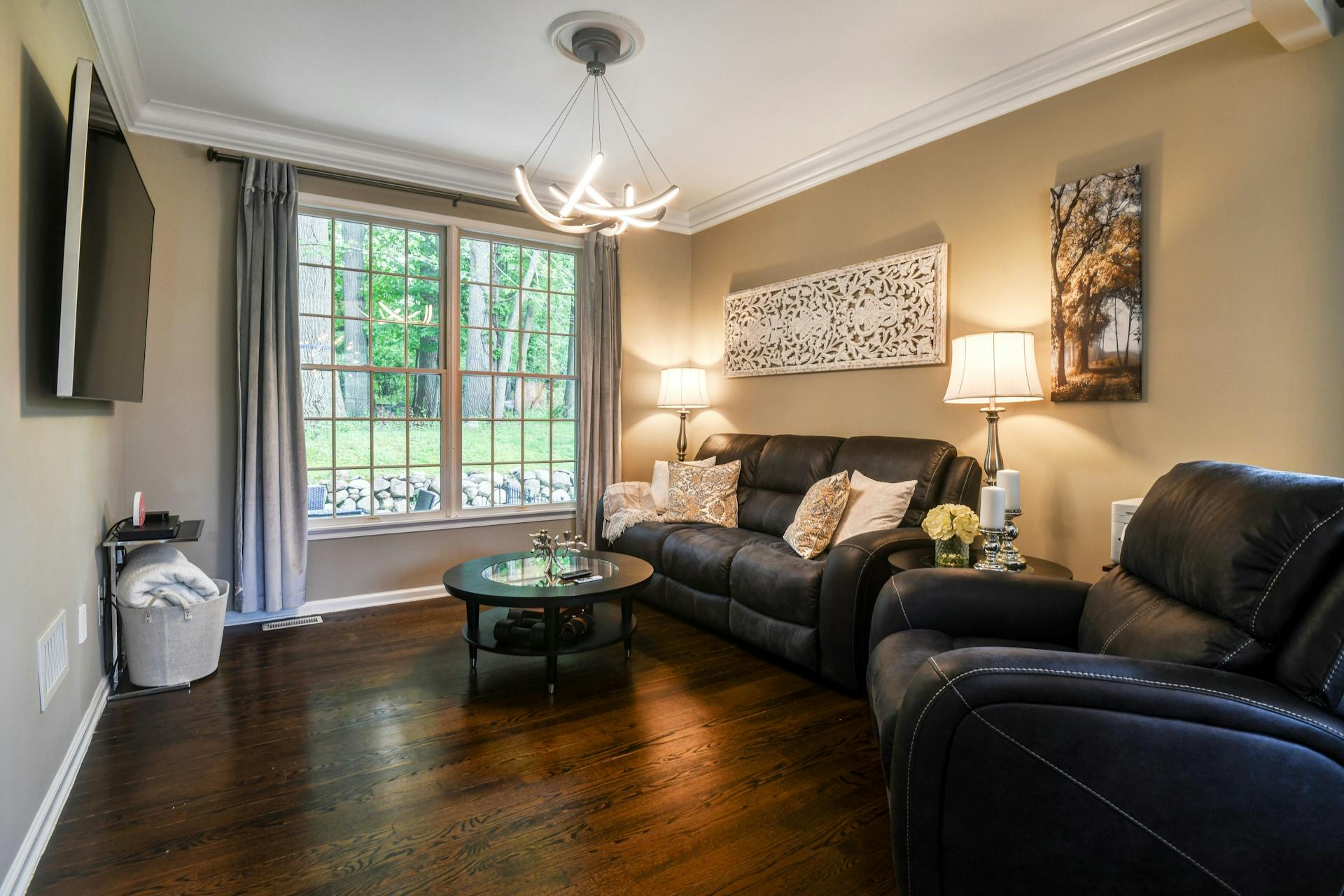 15 Woods Edge Road