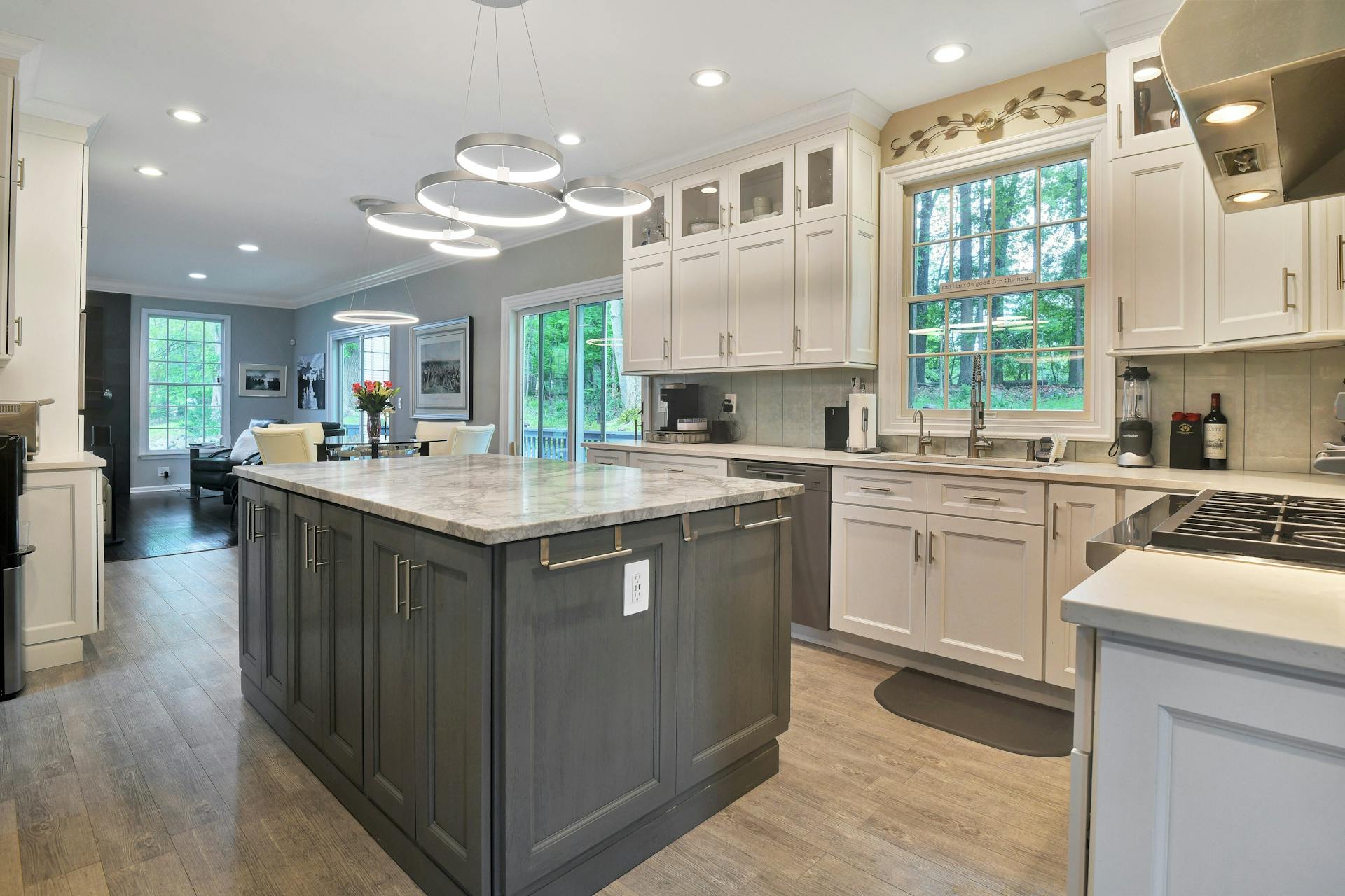 15 Woods Edge Road