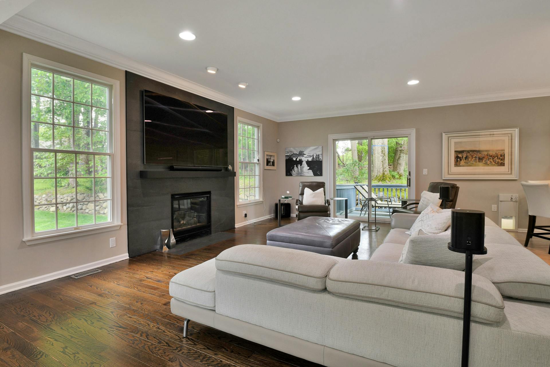 15 Woods Edge Road