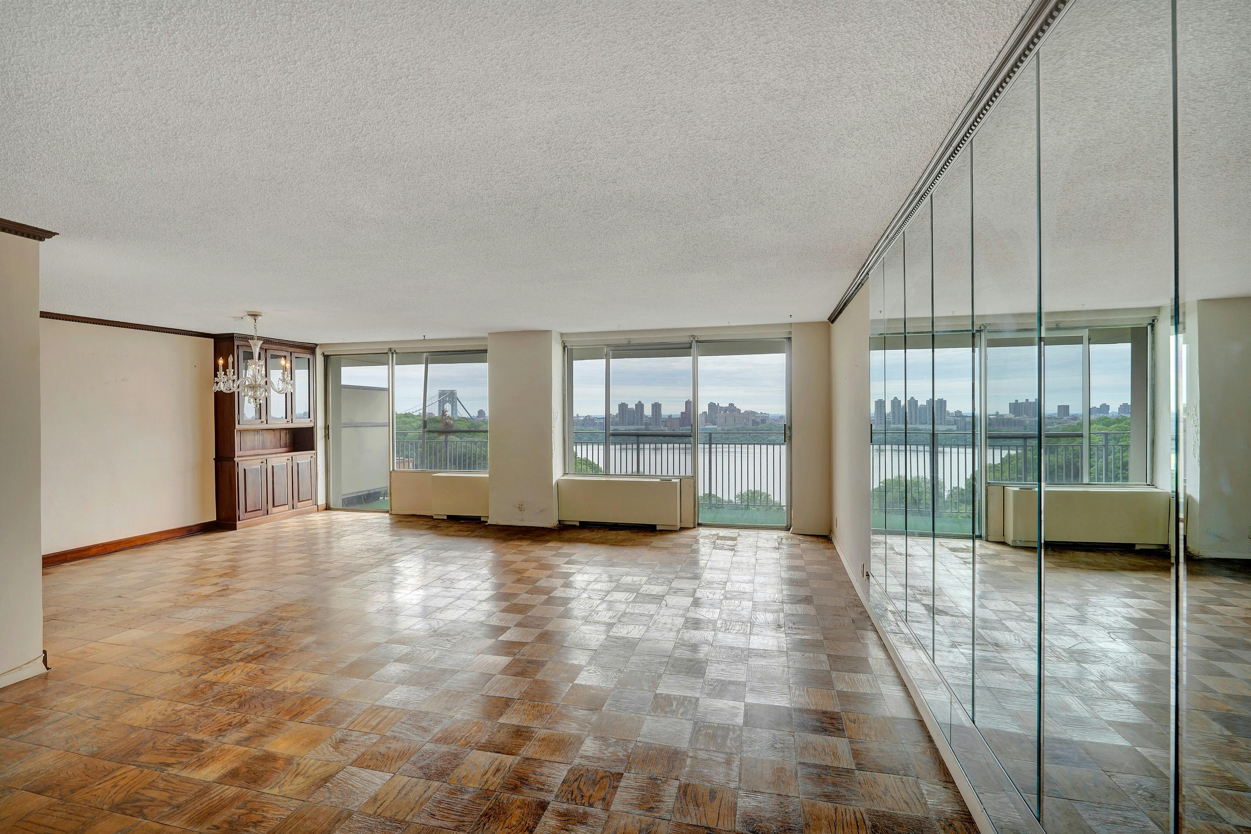 1530 Palisade Avenue Unit# 3R