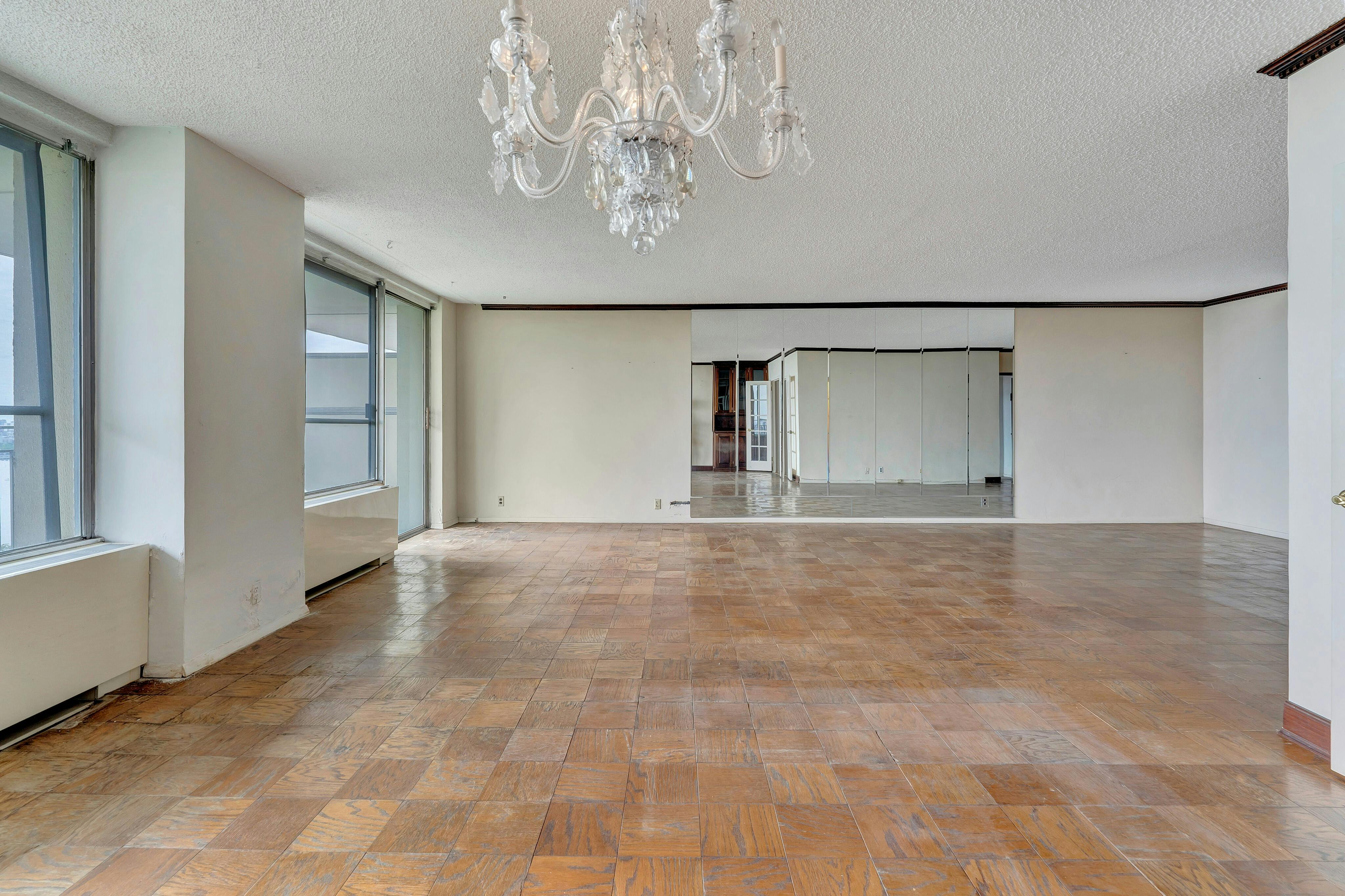 1530 Palisade Avenue Unit# 3R