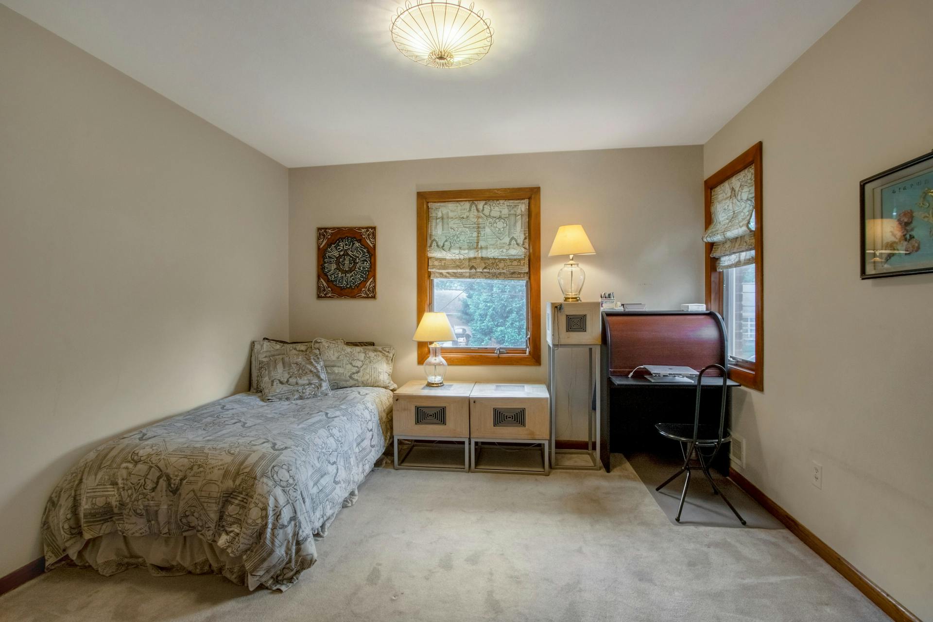 40 Greentree Terrace