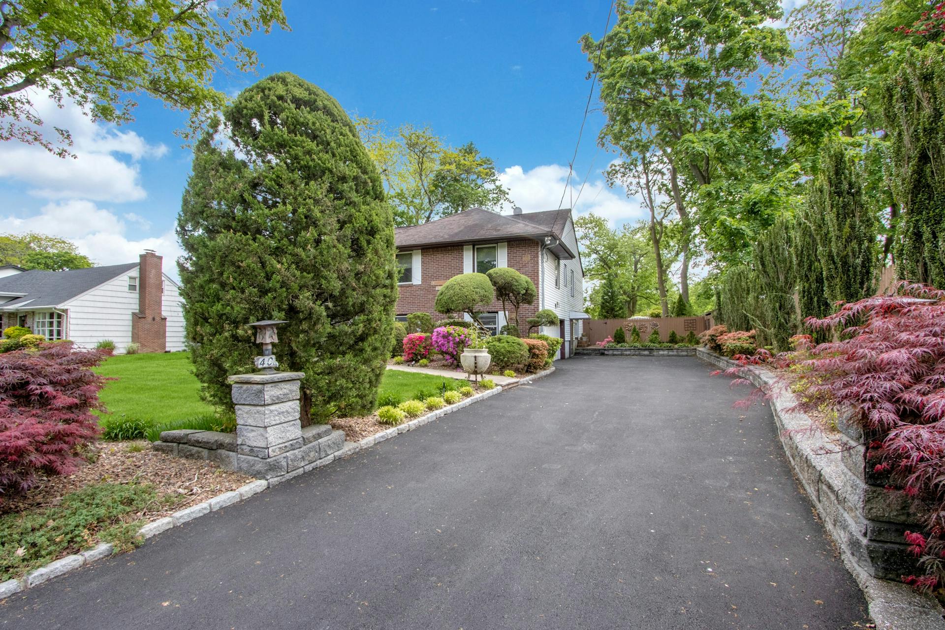 40 Greentree Terrace