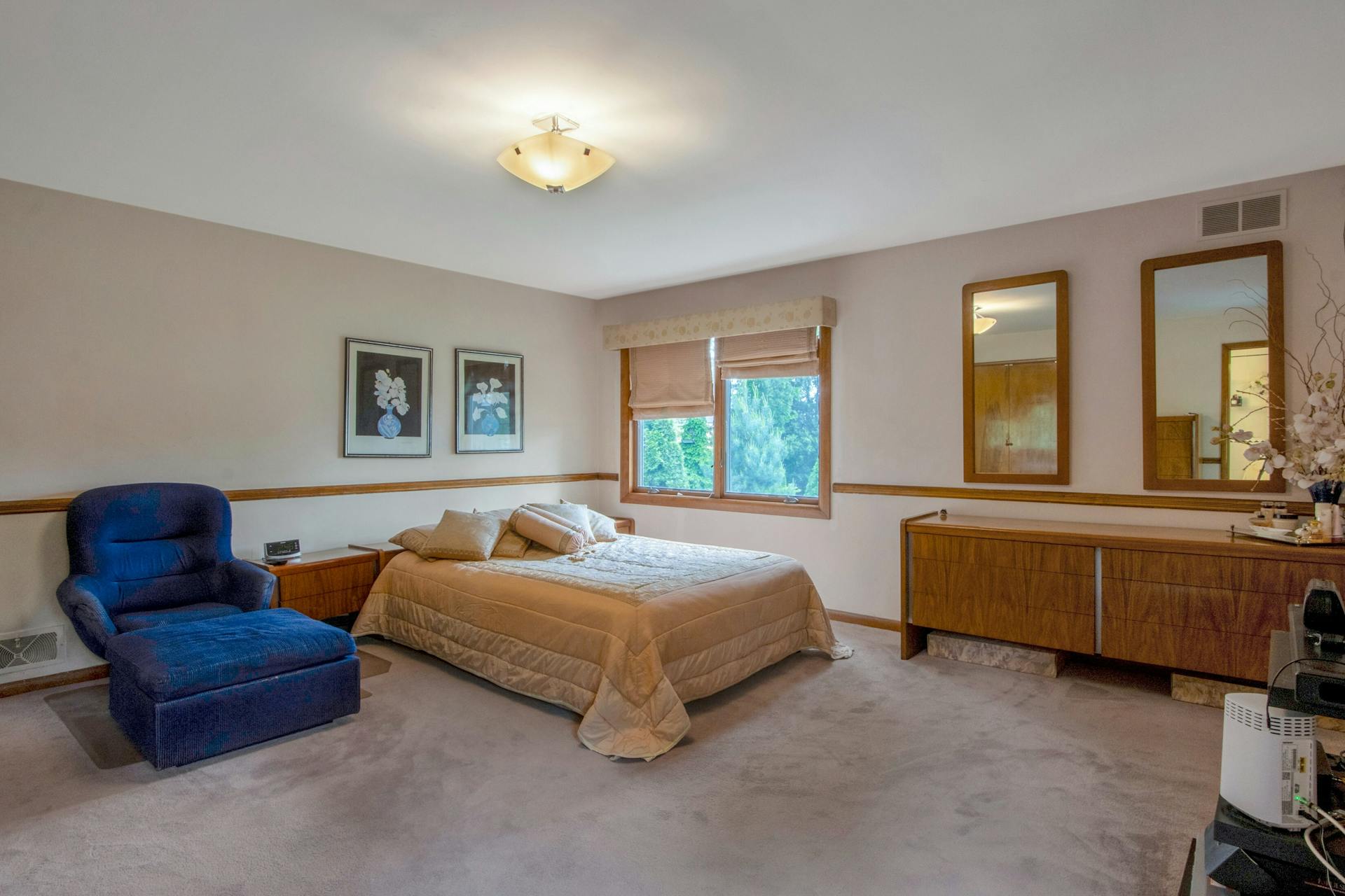 40 Greentree Terrace