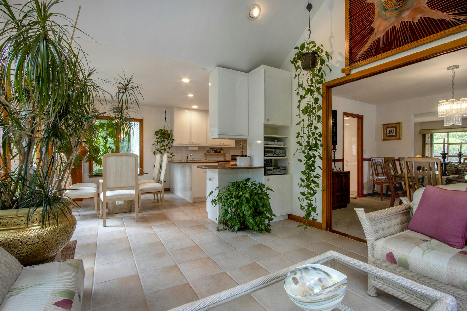 40 Greentree Terrace