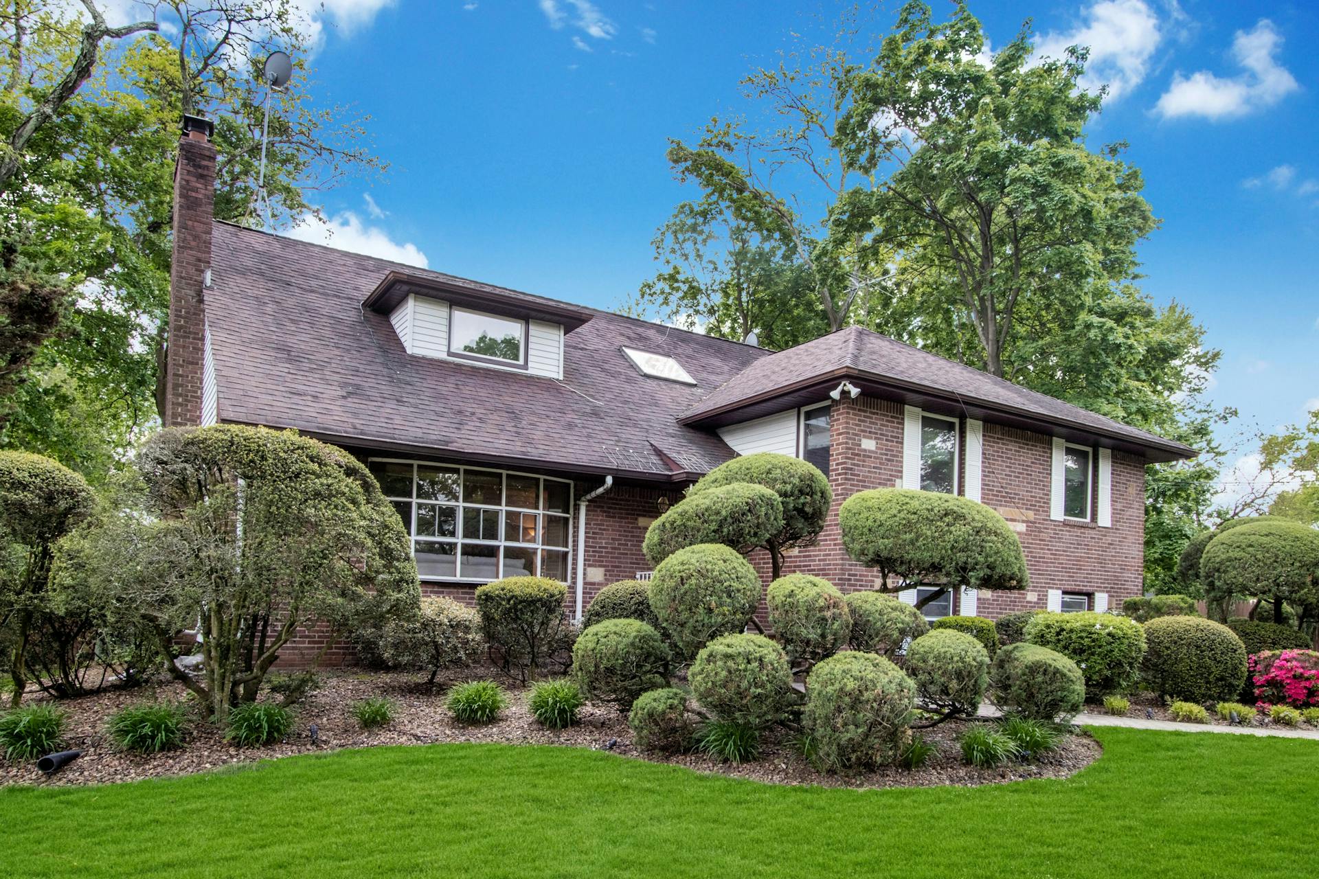 40 Greentree Terrace