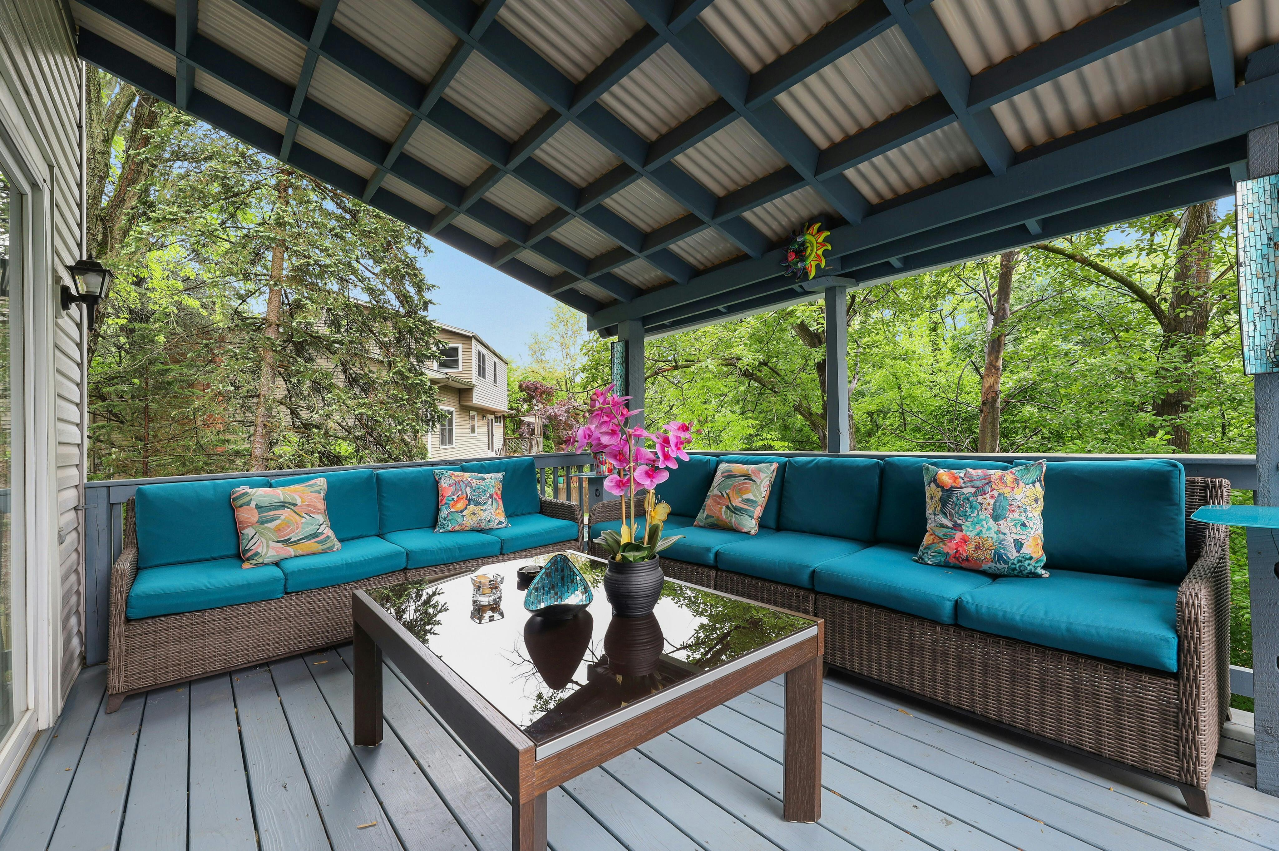 6 Lorrie Lane 