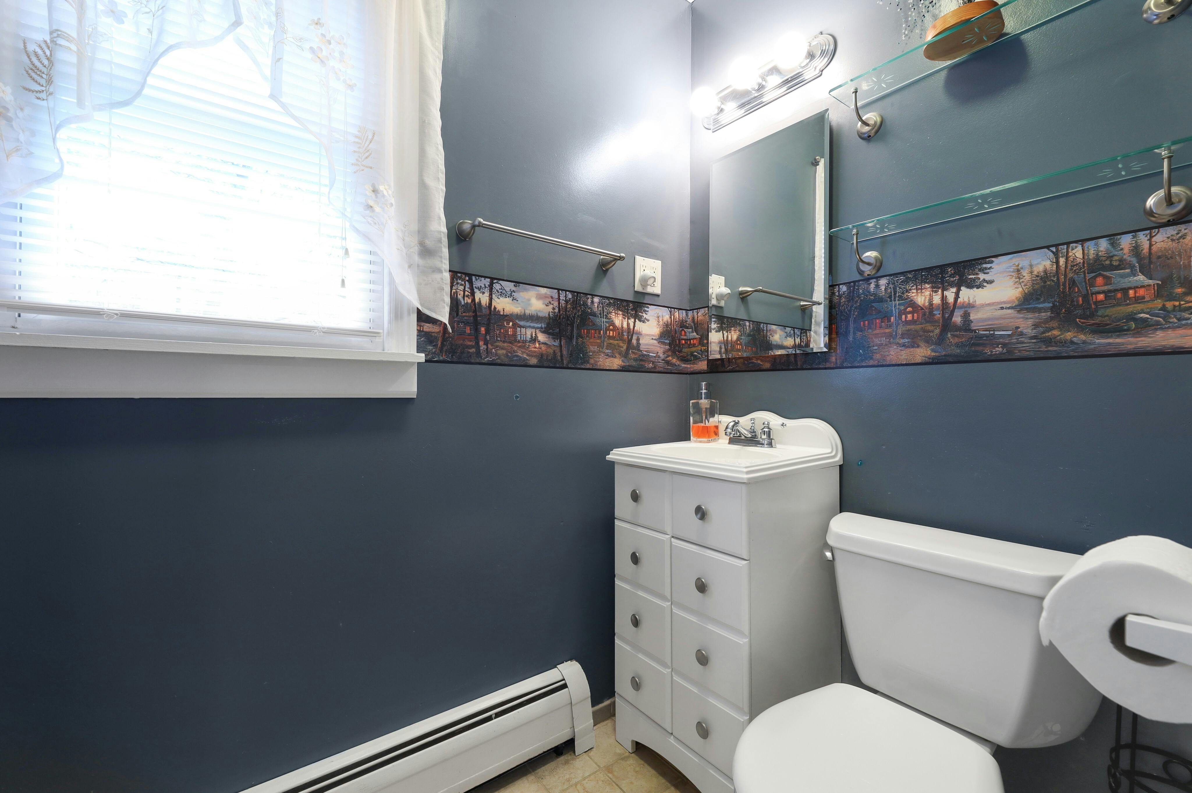 6 Lorrie Lane 