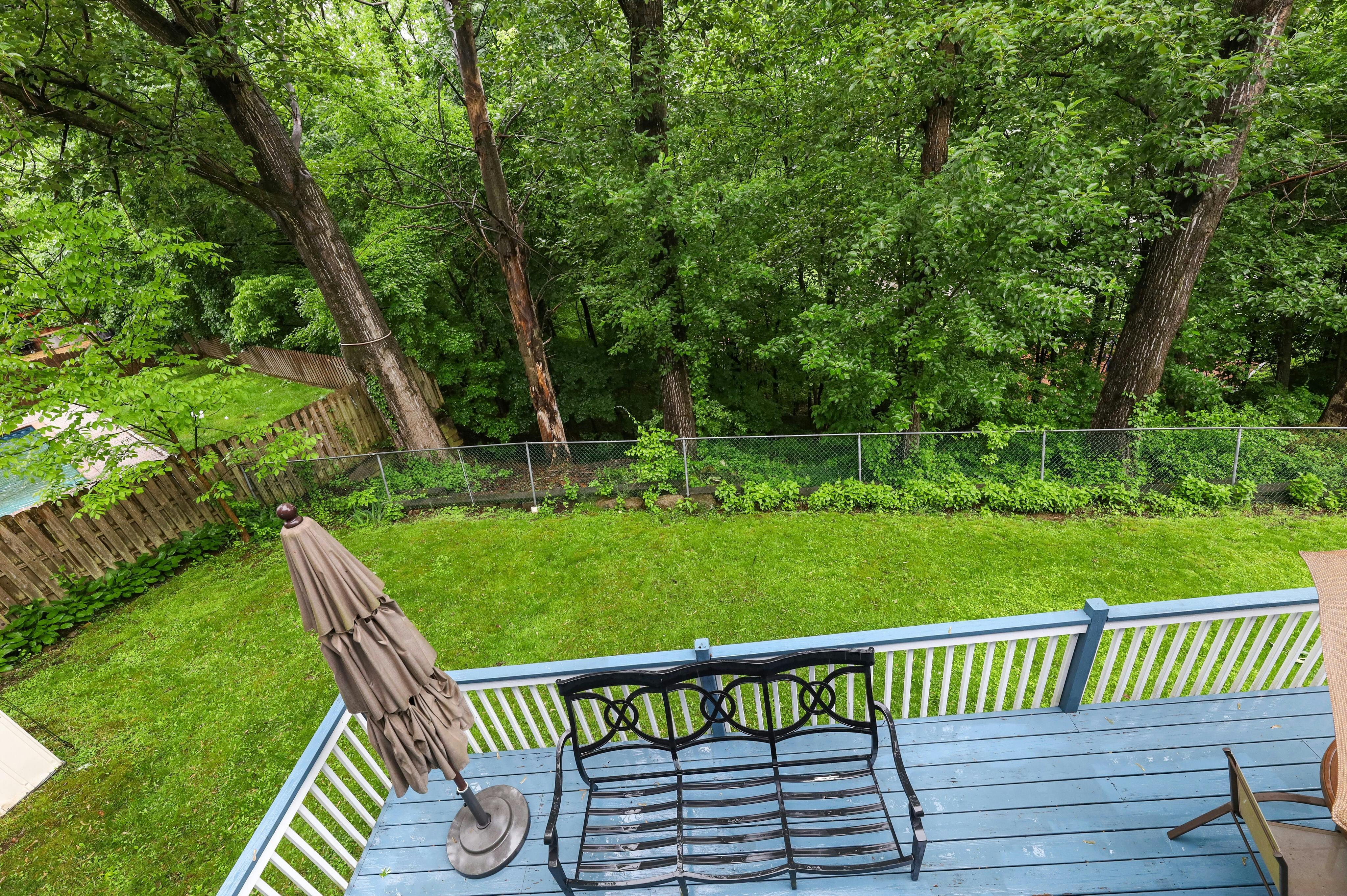 6 Lorrie Lane 