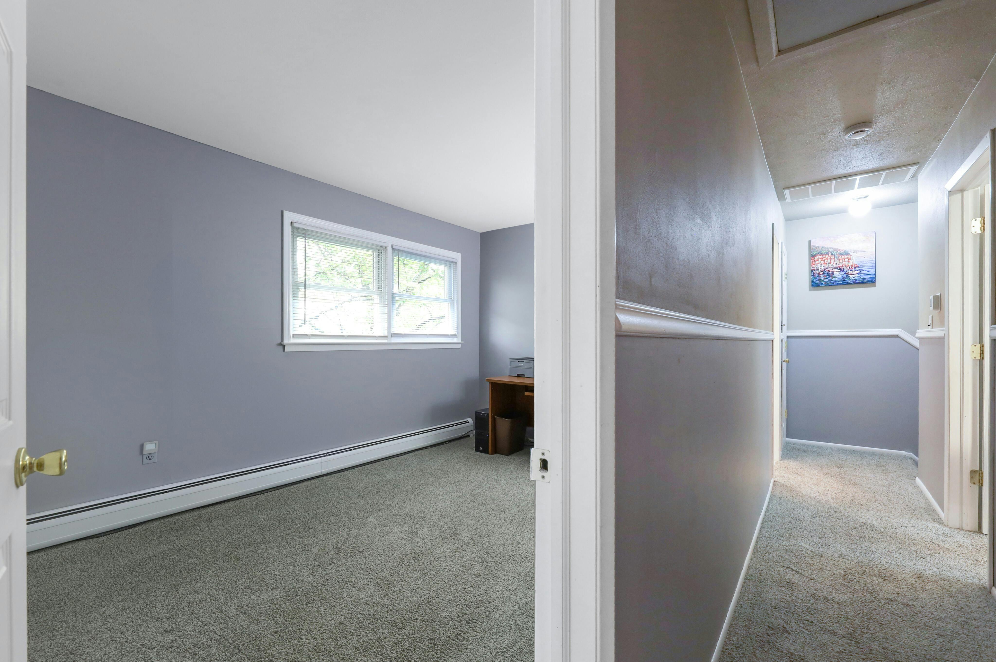 6 Lorrie Lane 