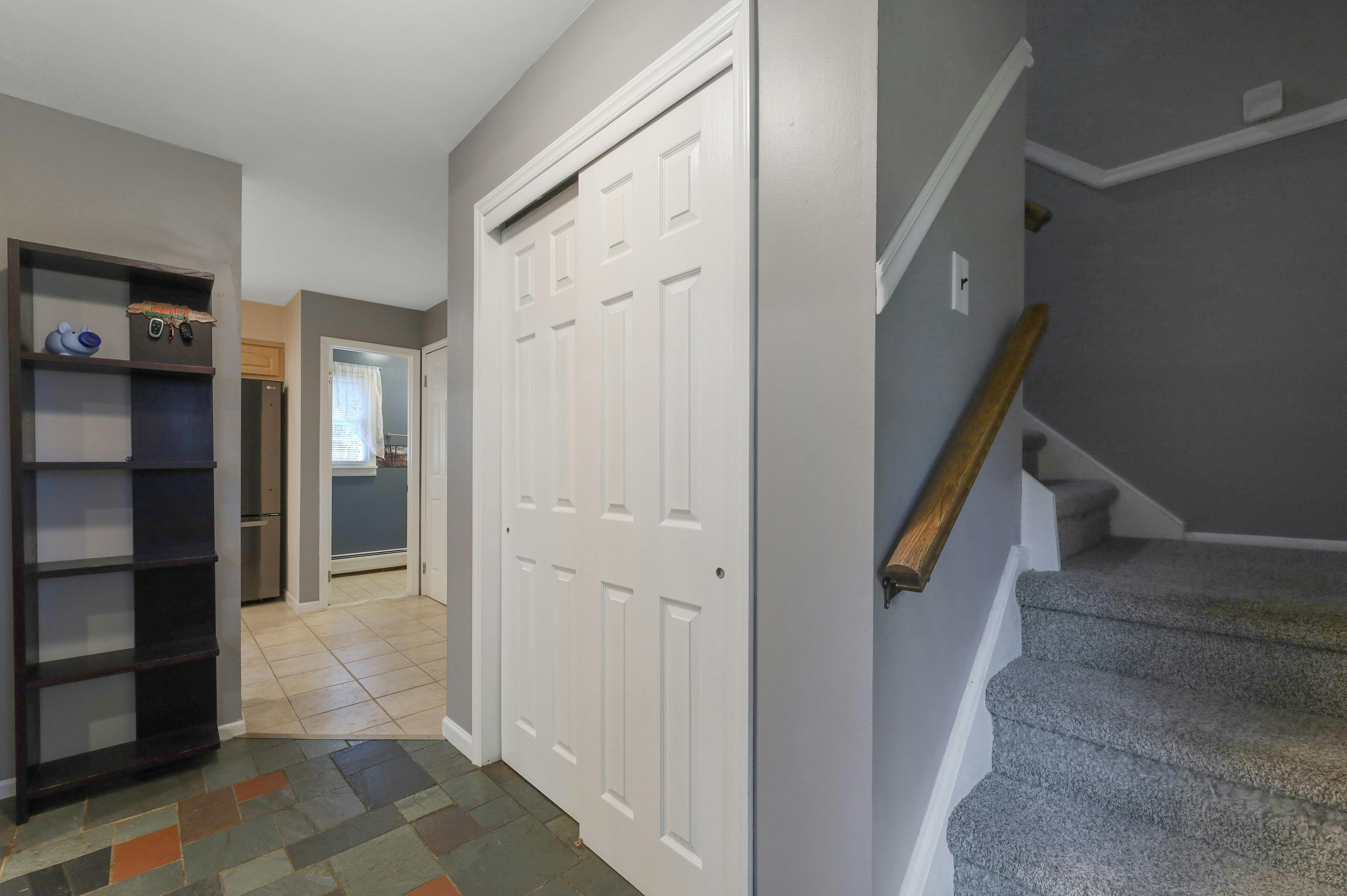 6 Lorrie Lane 