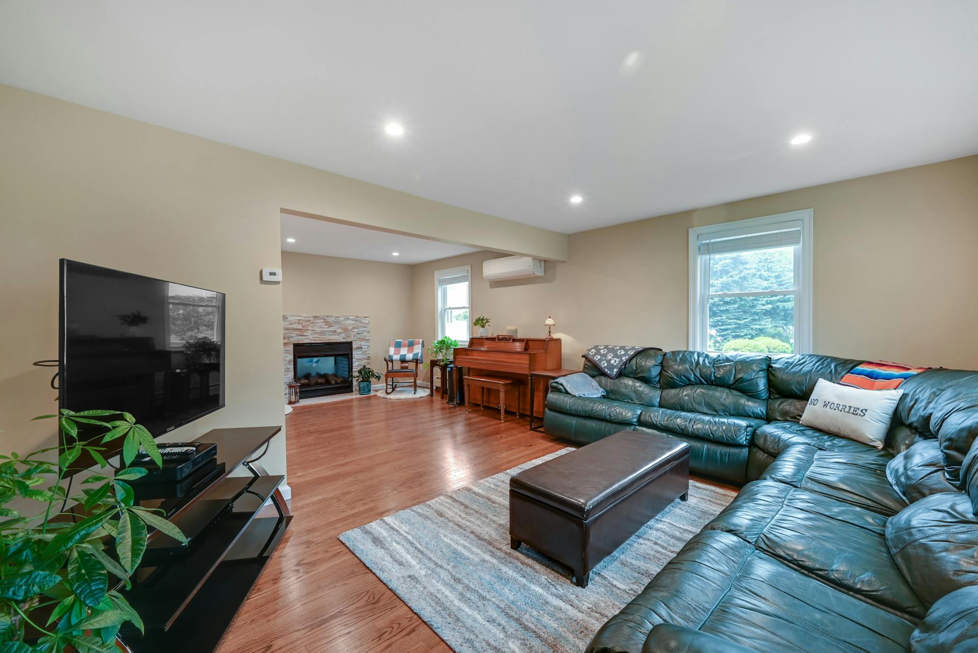 391 Ridgewood Road