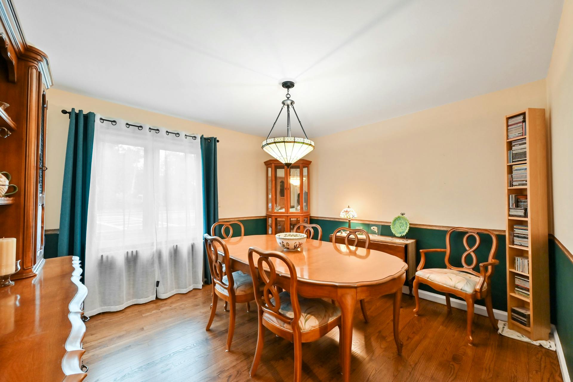 391 Ridgewood Road