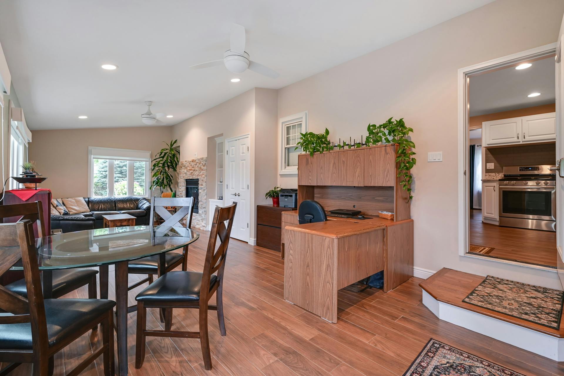 391 Ridgewood Road