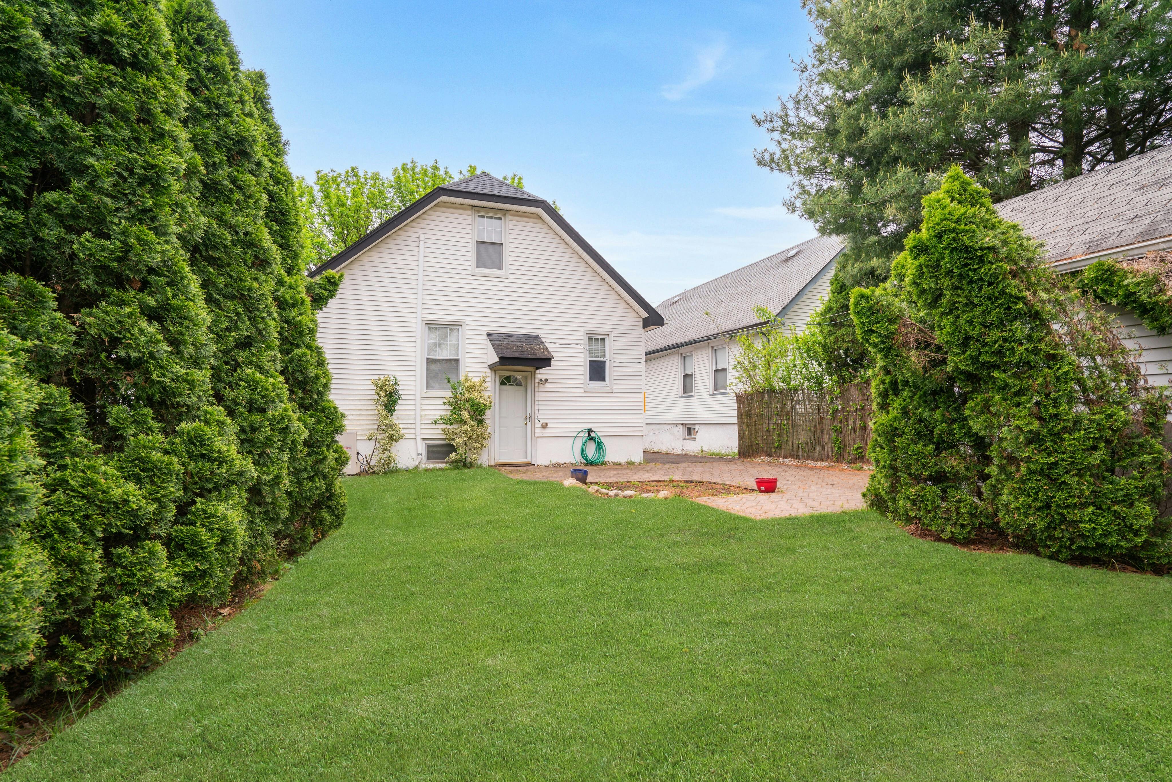 101 Mawhinney Ave. 