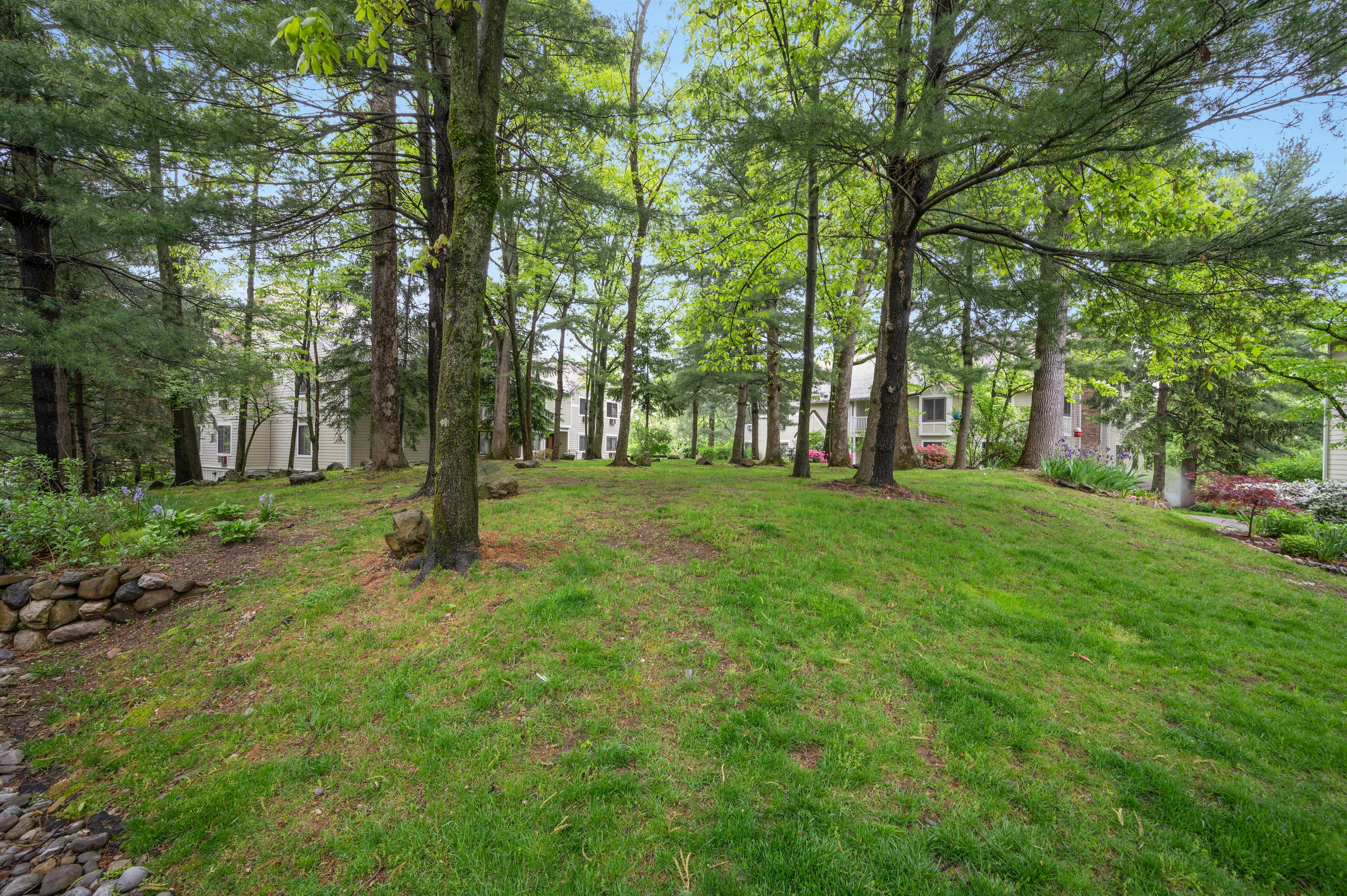 23 Foxwood Drive Apt F