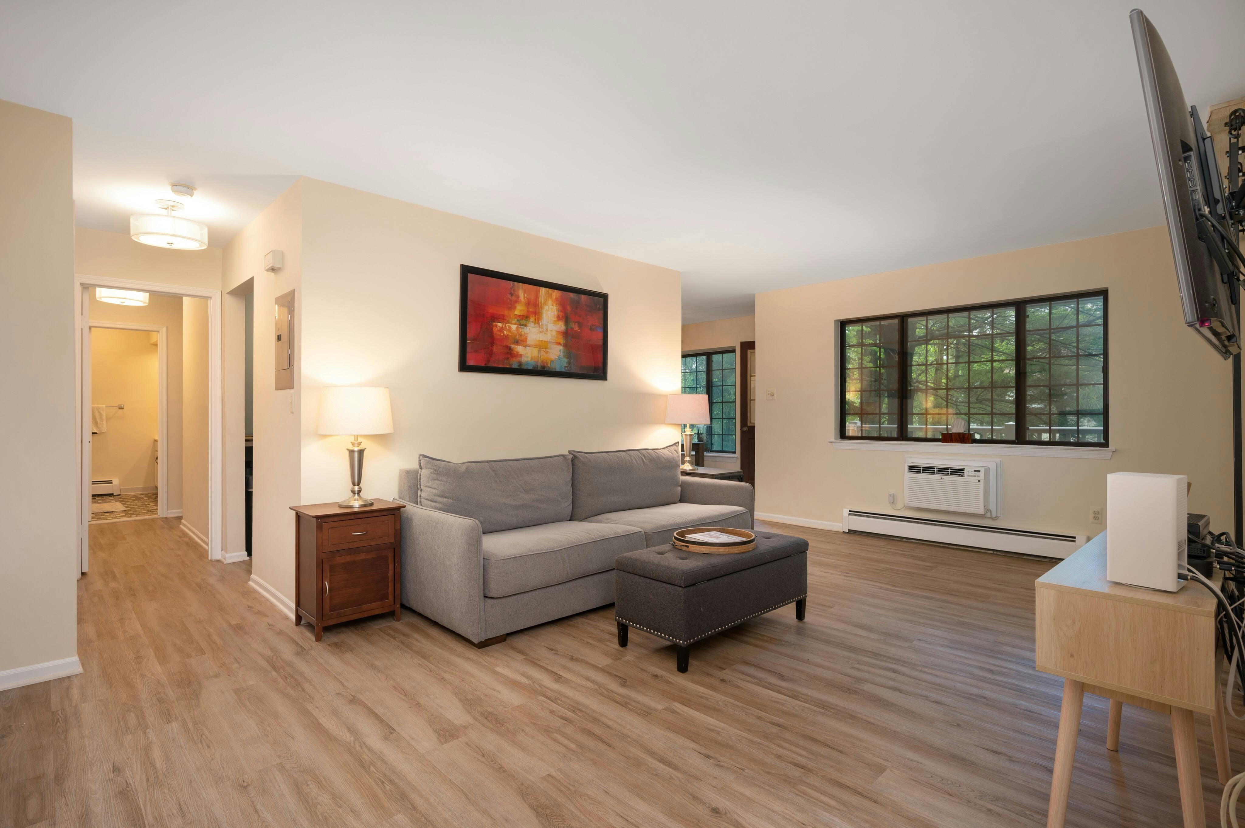 23 Foxwood Drive Apt F