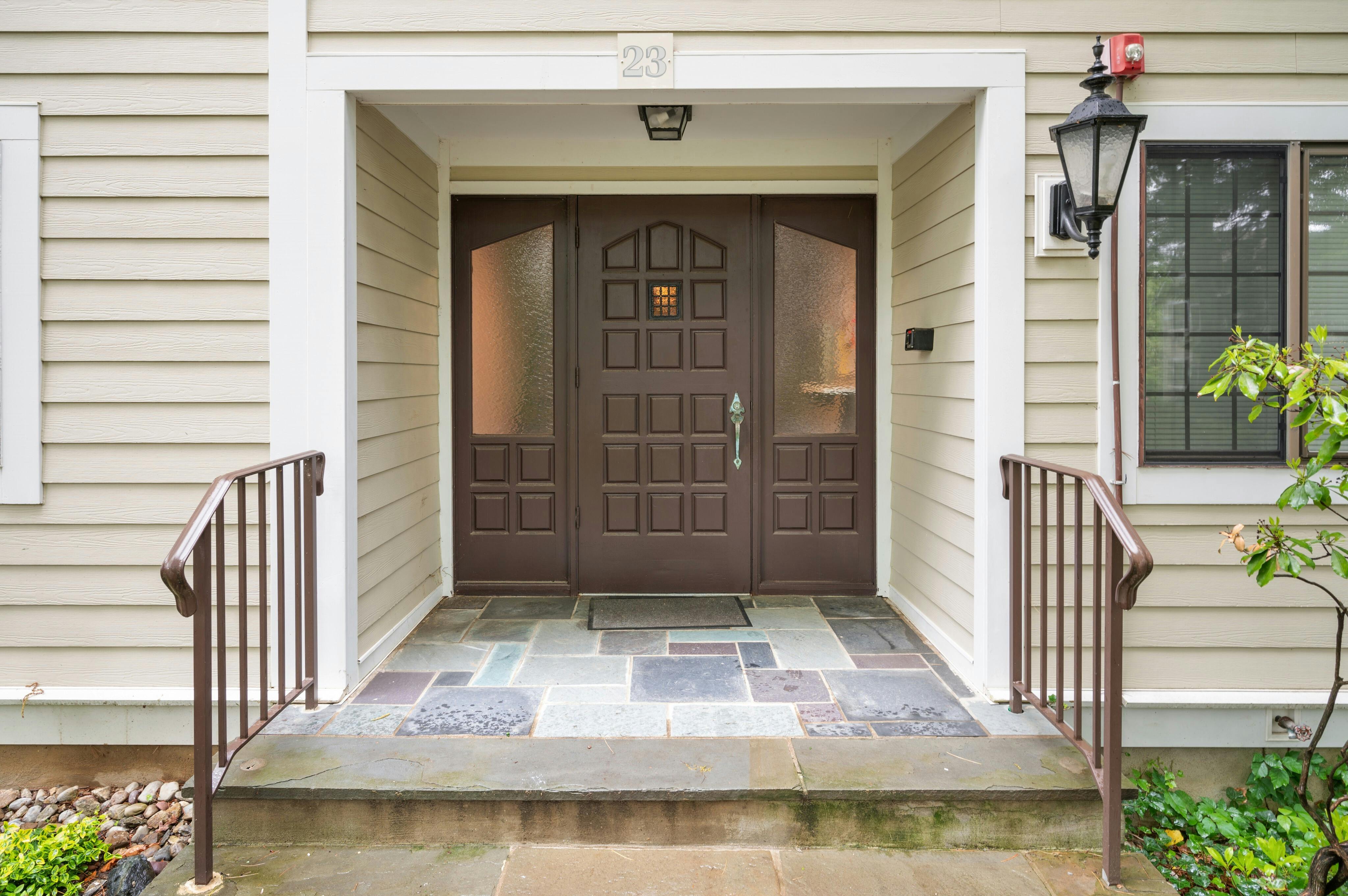 23 Foxwood Drive Apt F