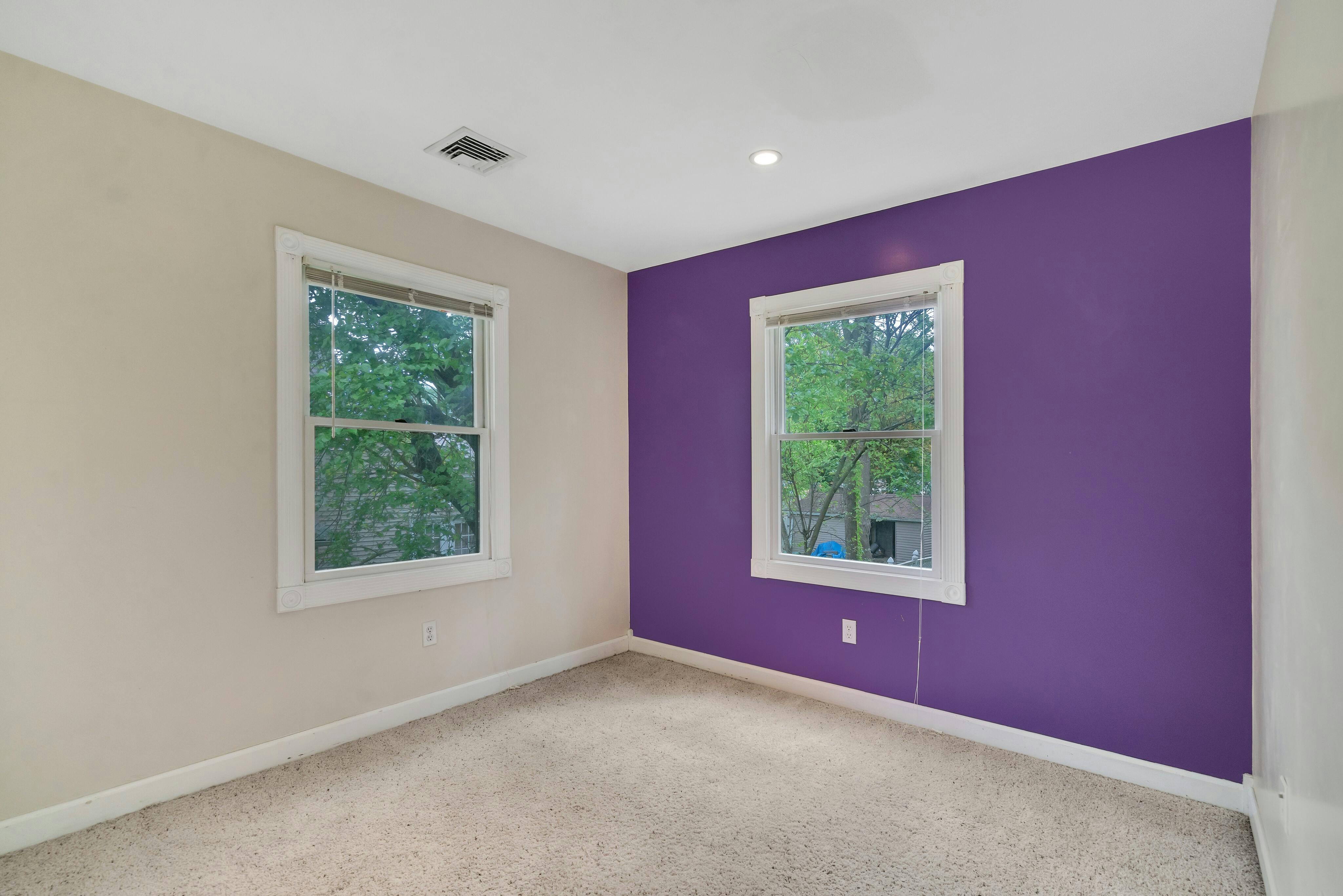 31 Avenue A 