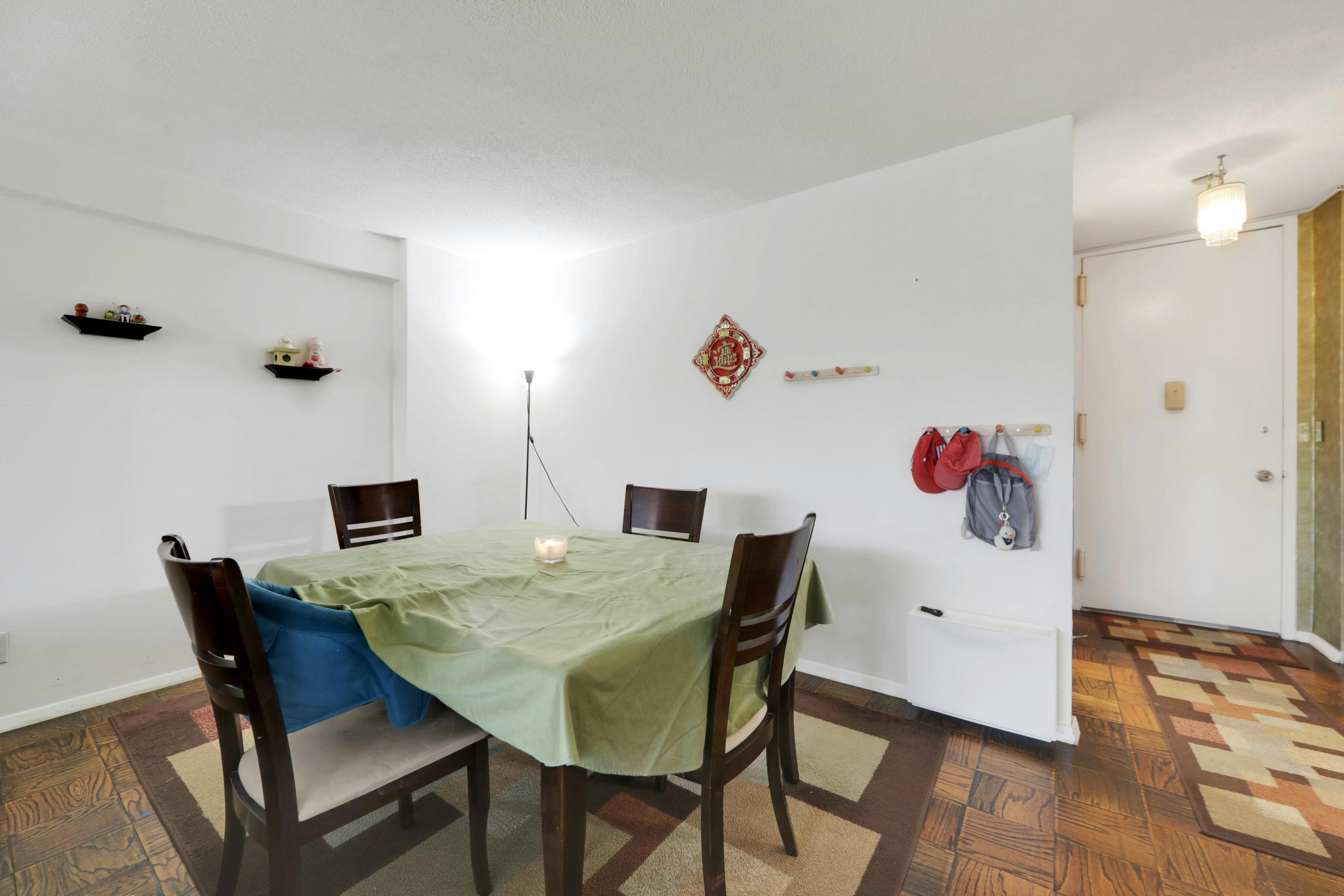 555 North Avenue Unit# 4L