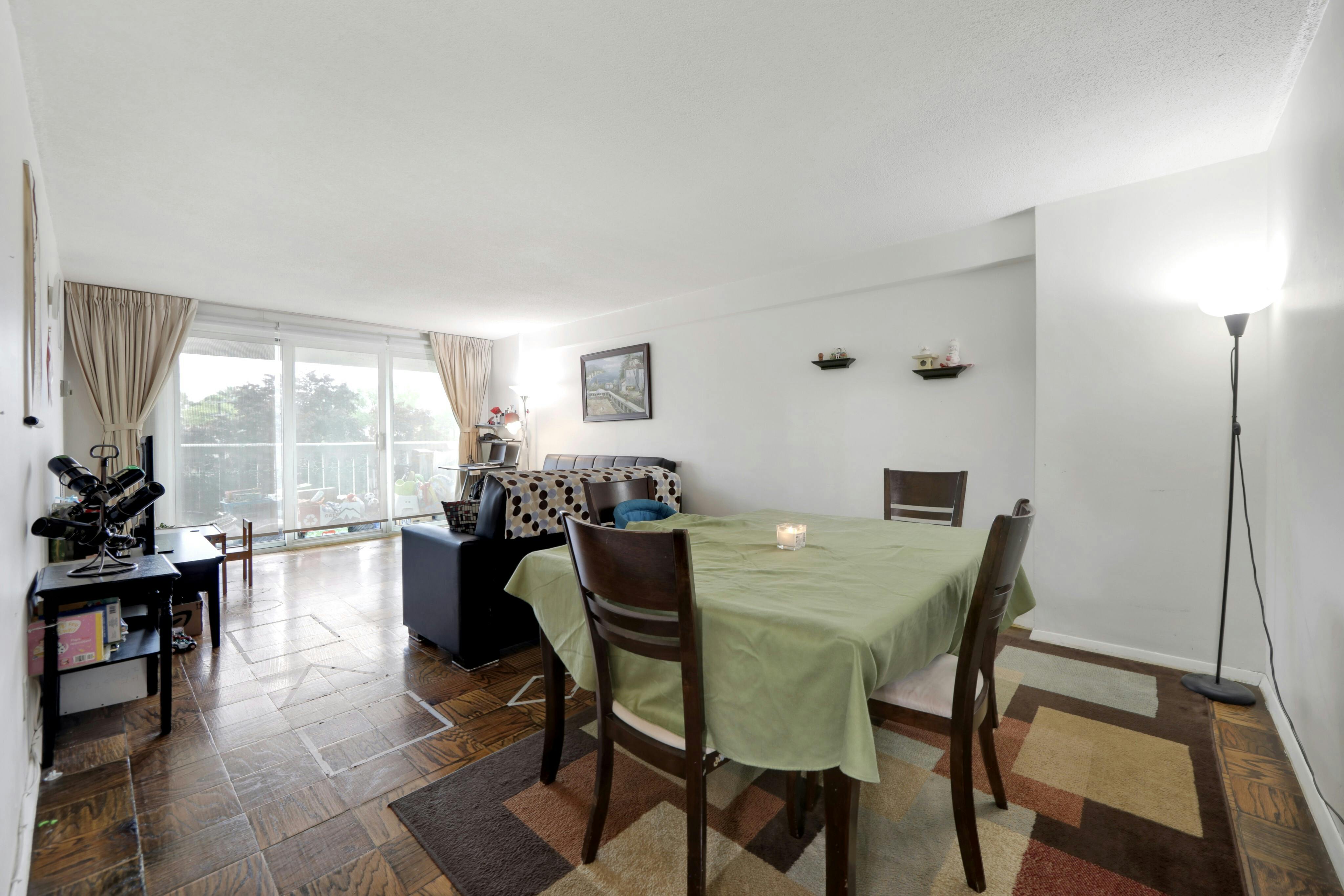 555 North Avenue Unit# 4L