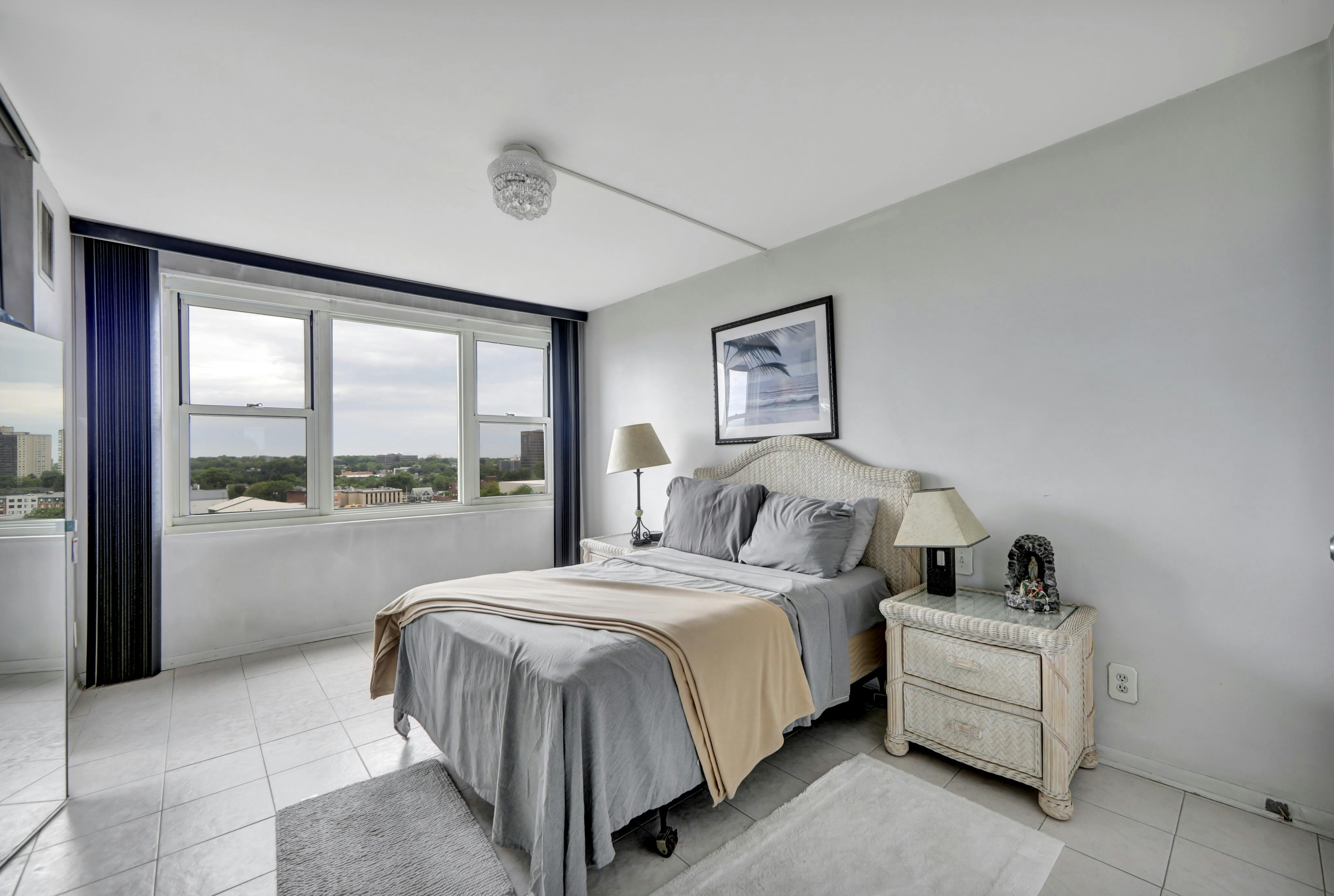555 North Avenue Unit# 12-T
