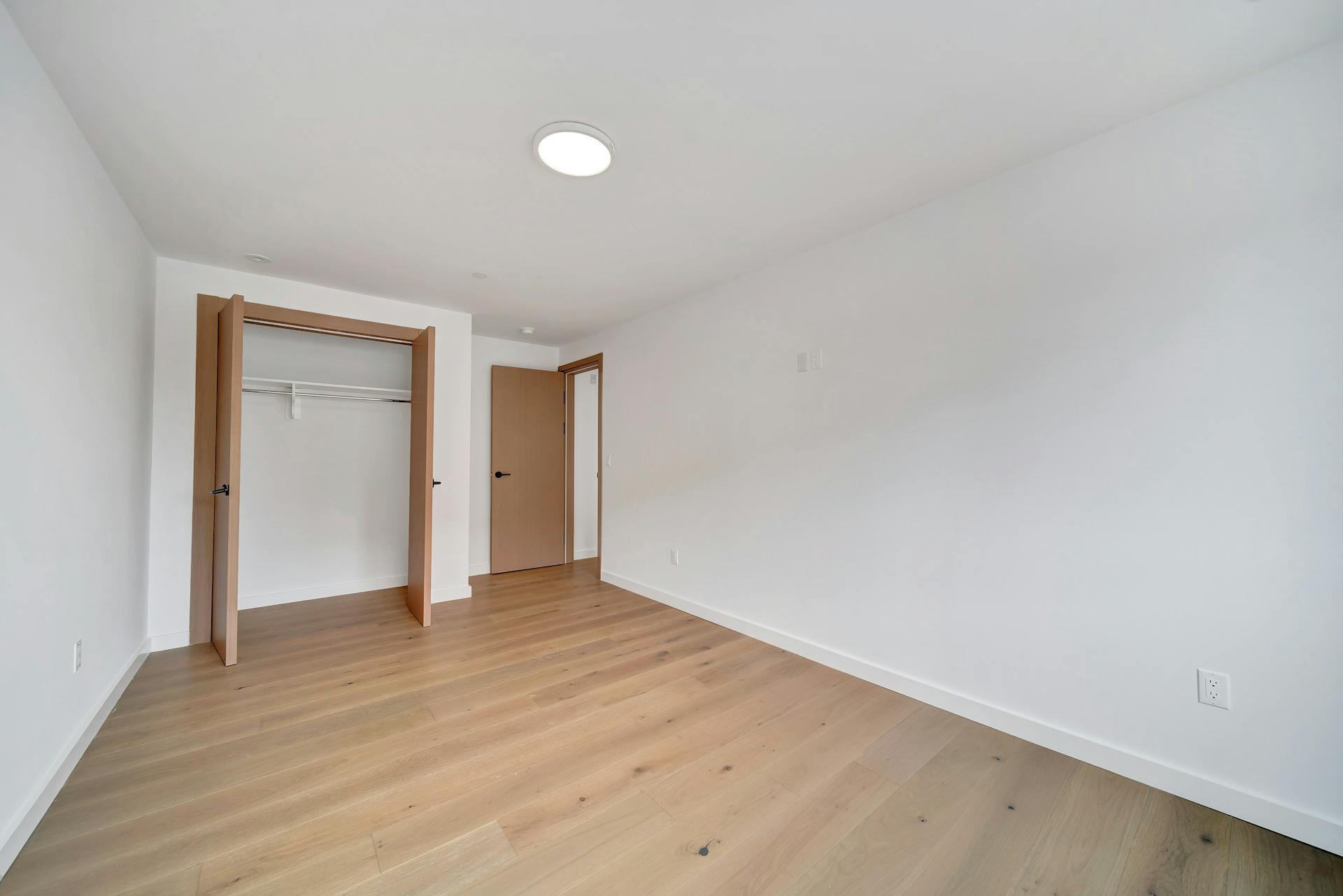 211 70th Street Unit# 2
