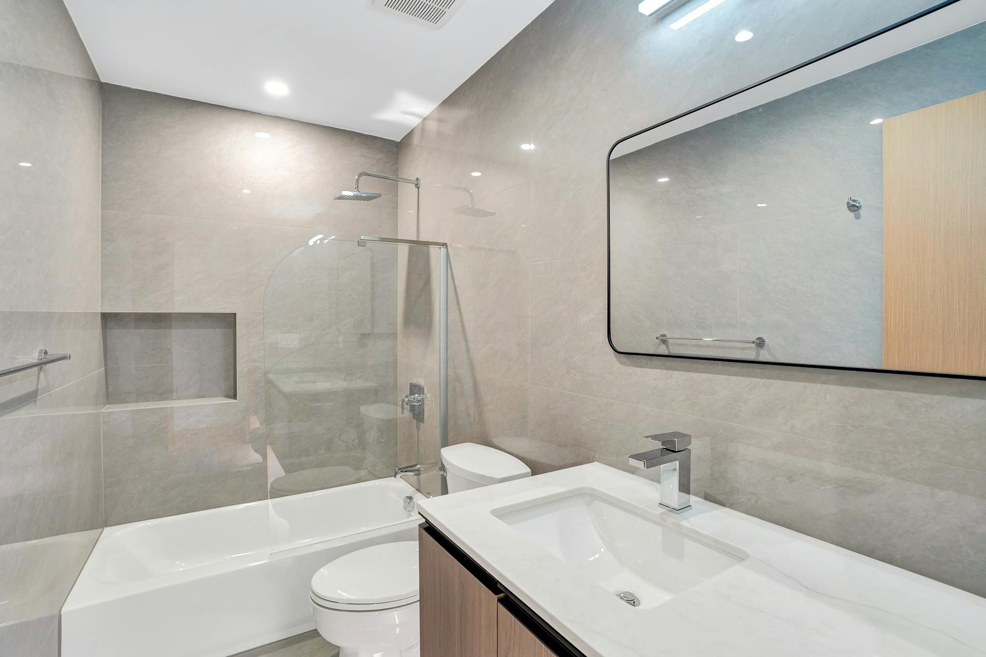 211 70th Street Unit# 2