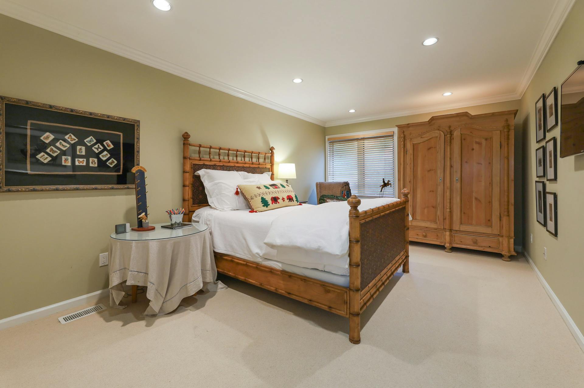 26 Hidden Ledge Road 