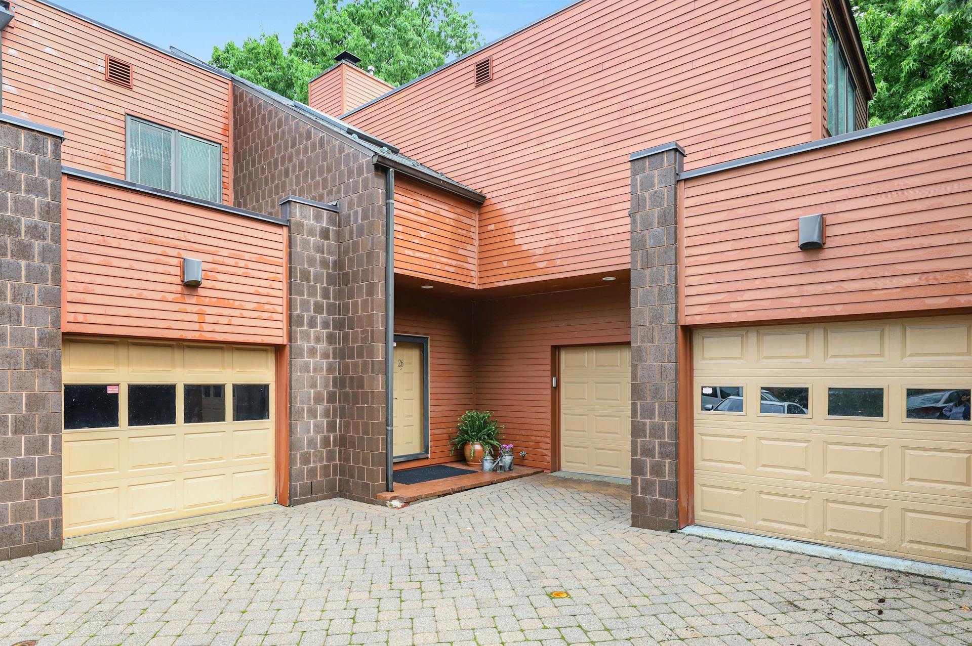 26 Hidden Ledge Road 